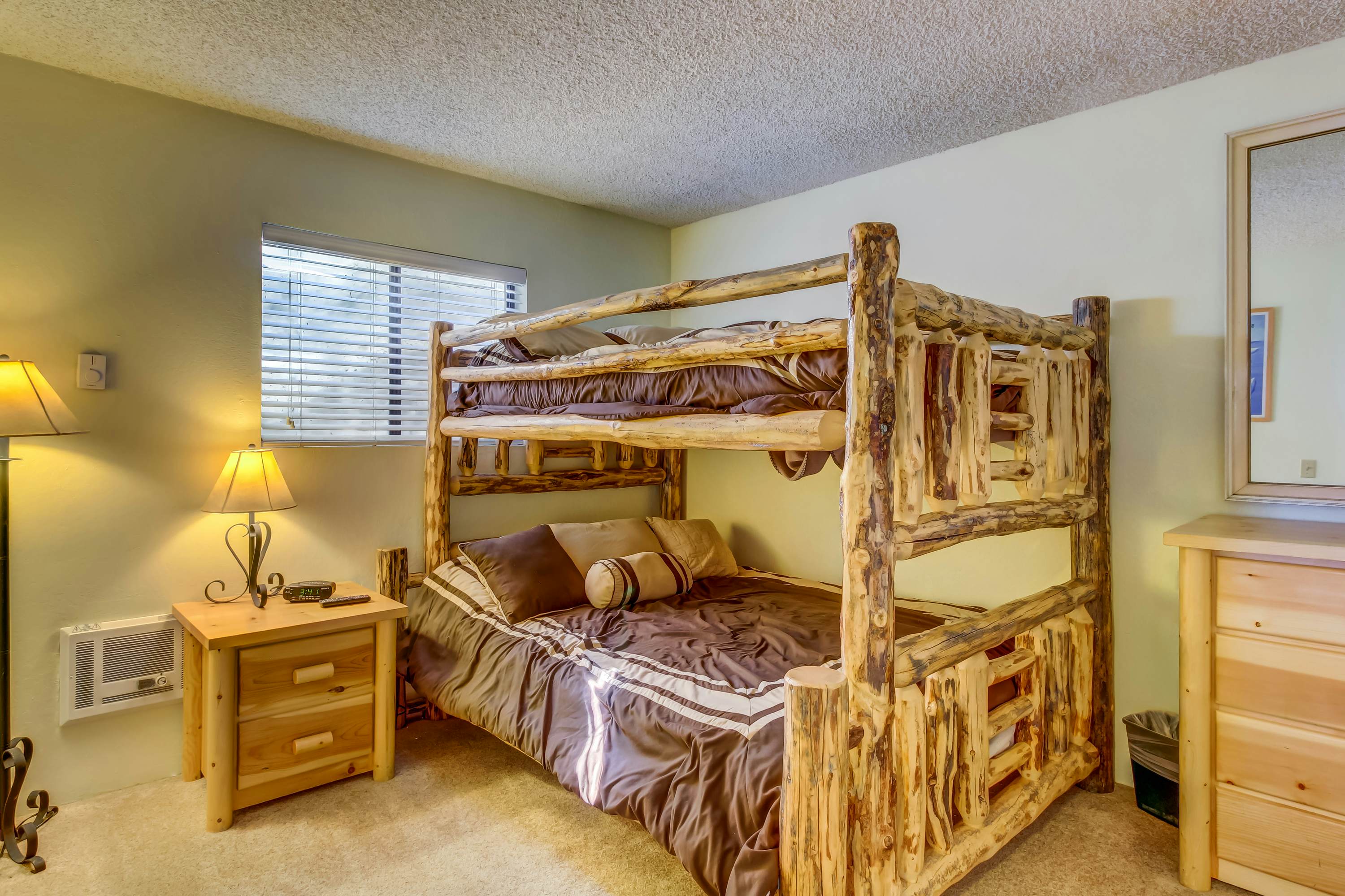 Mammoth View Villas 30