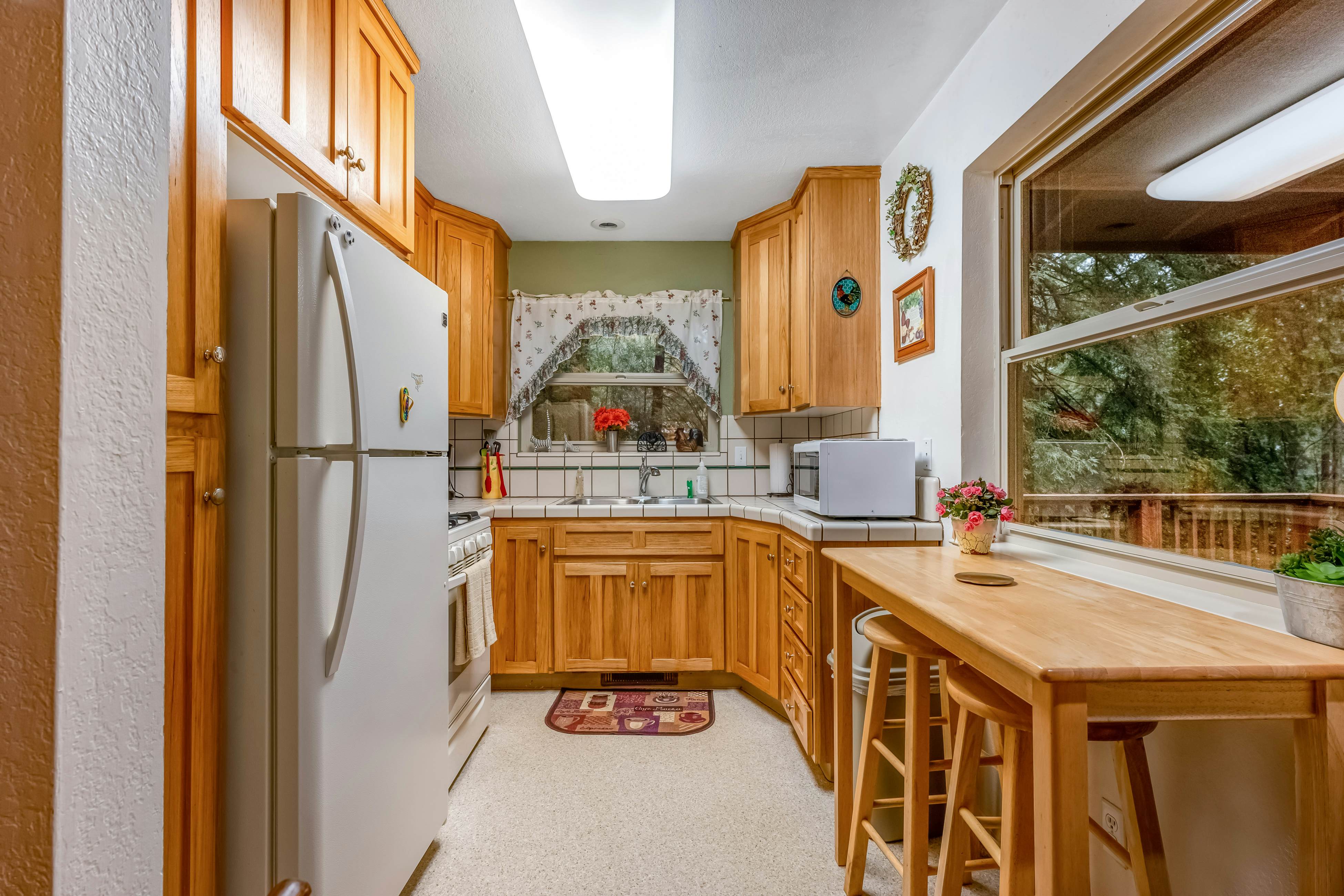 Tree Top View Cabin 2 BD Felton, CA Vacation Rental Vacasa