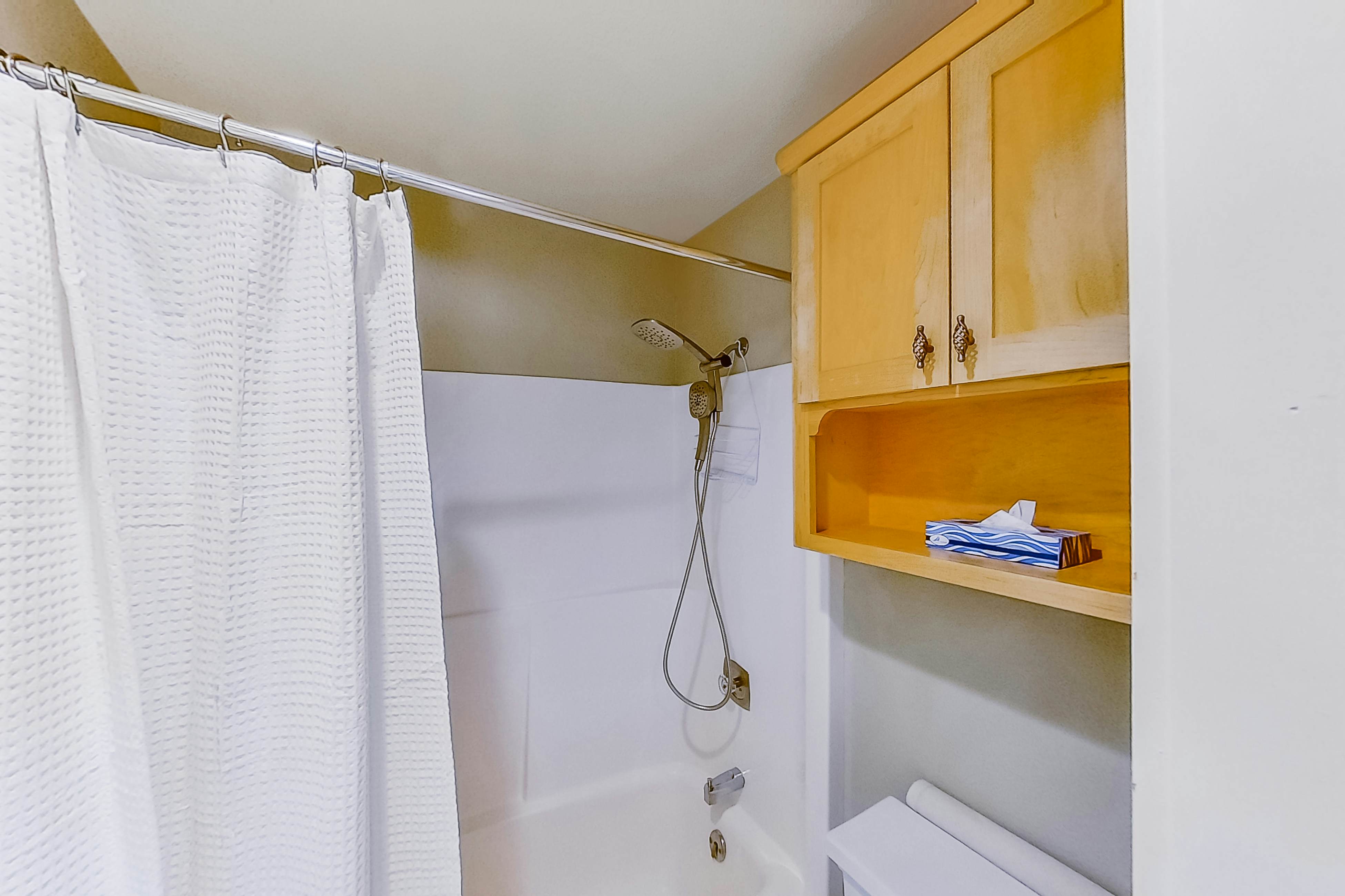 Lake Chelan Shores - Water's Edge Escape #2-2