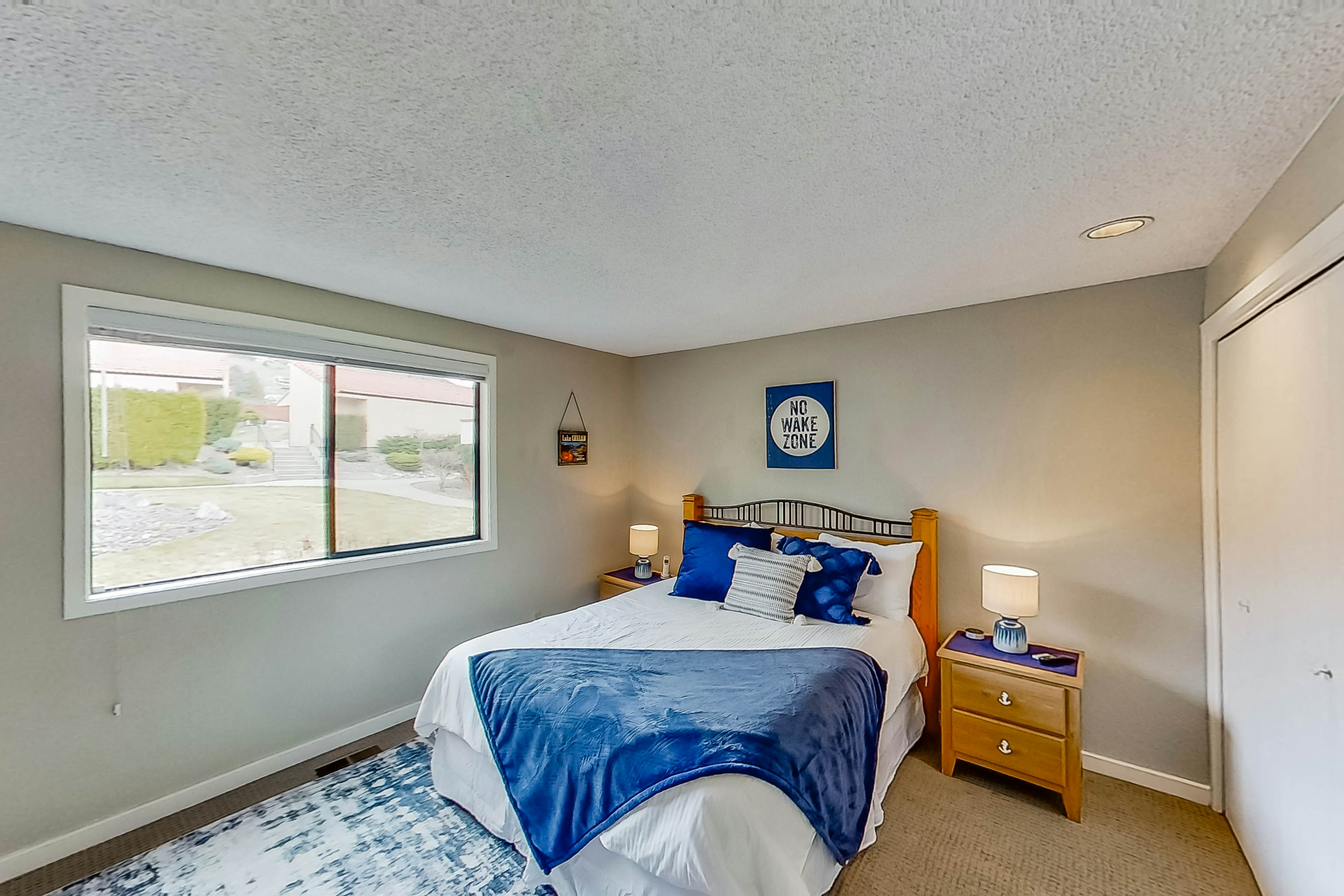 Lake Chelan Shores - Water's Edge Escape #2-2