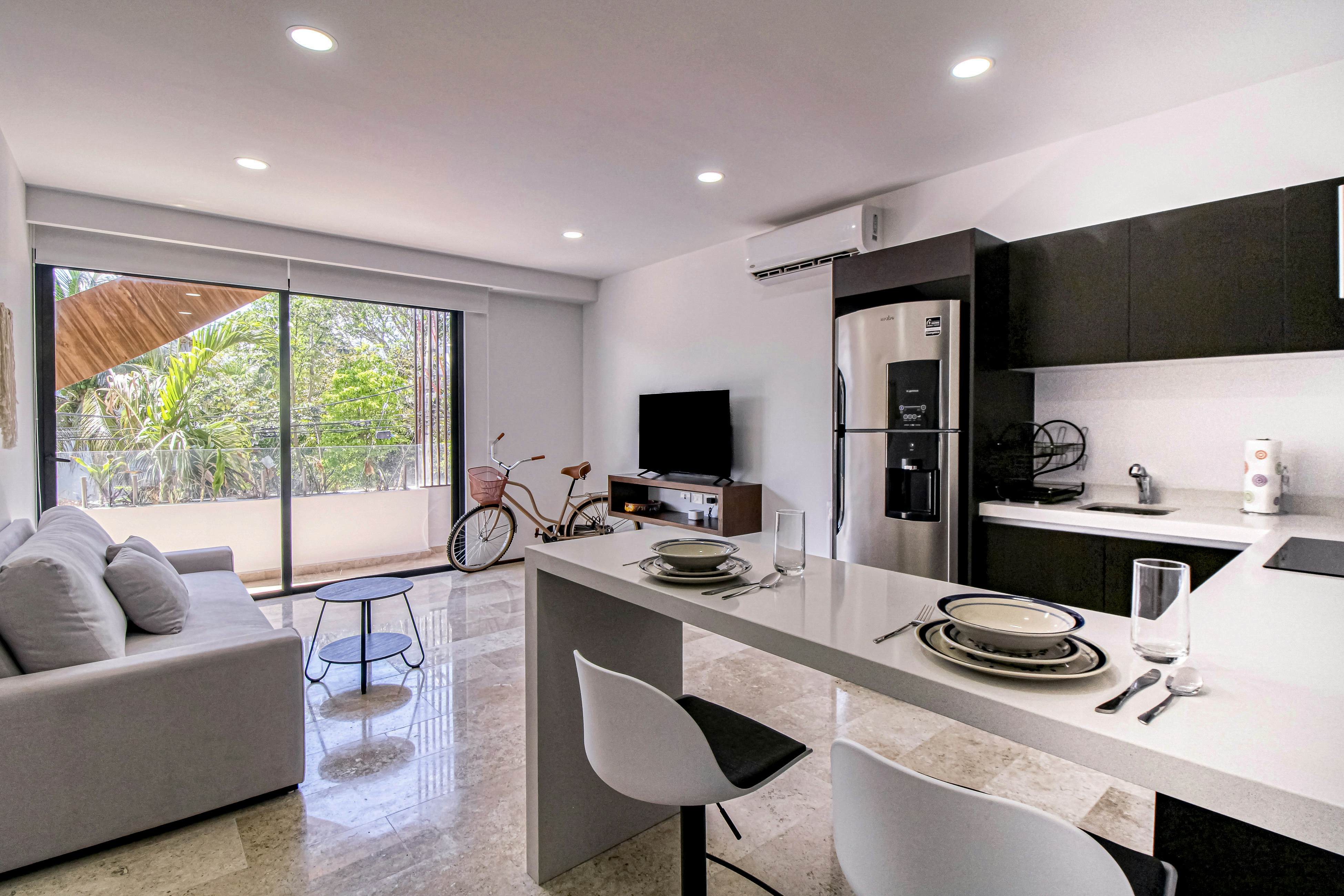 Menesse Tulum B104 at Av Coba