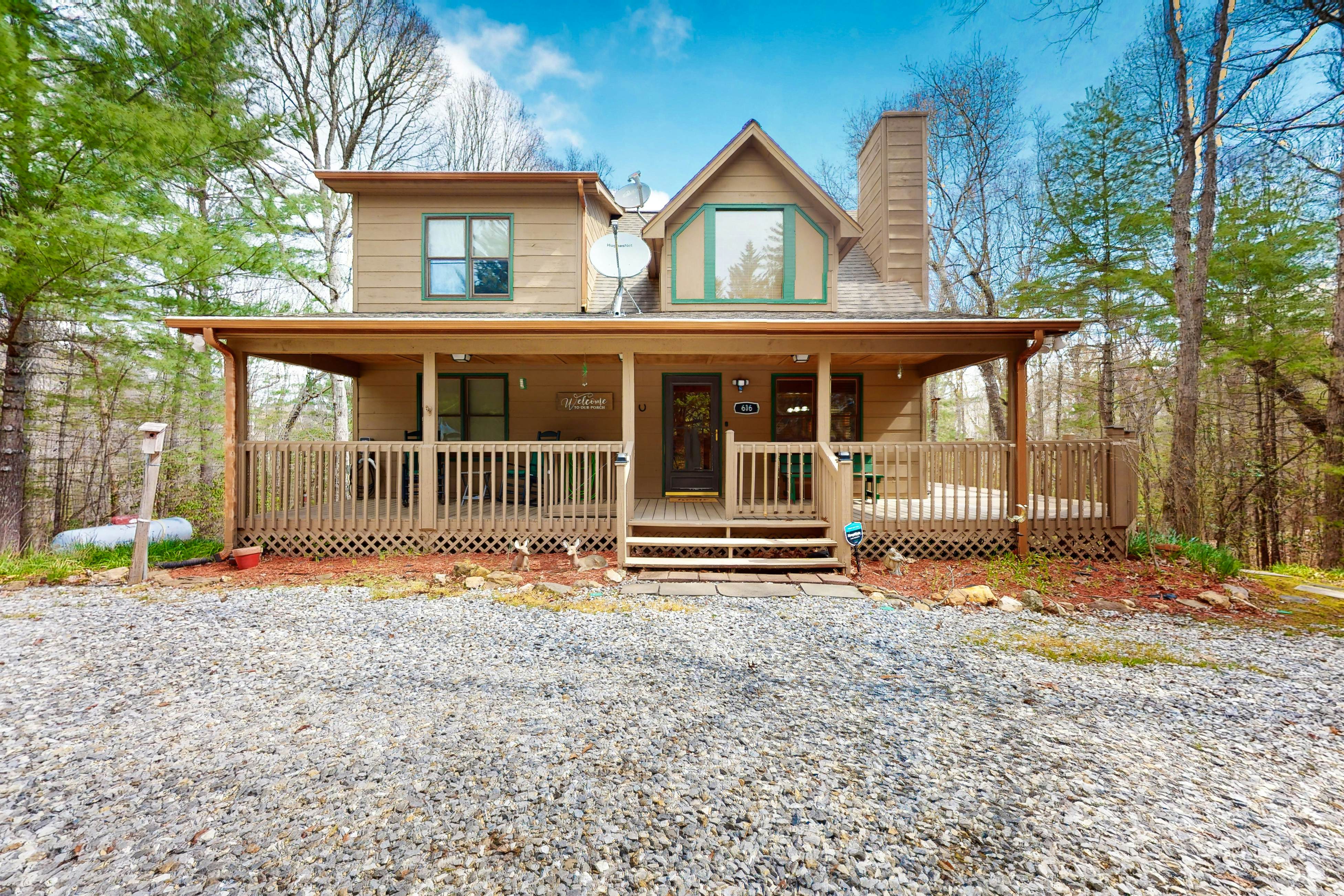 Our Mountain Blessing 2 BD Blairsville, GA Vacation Rental Vacasa