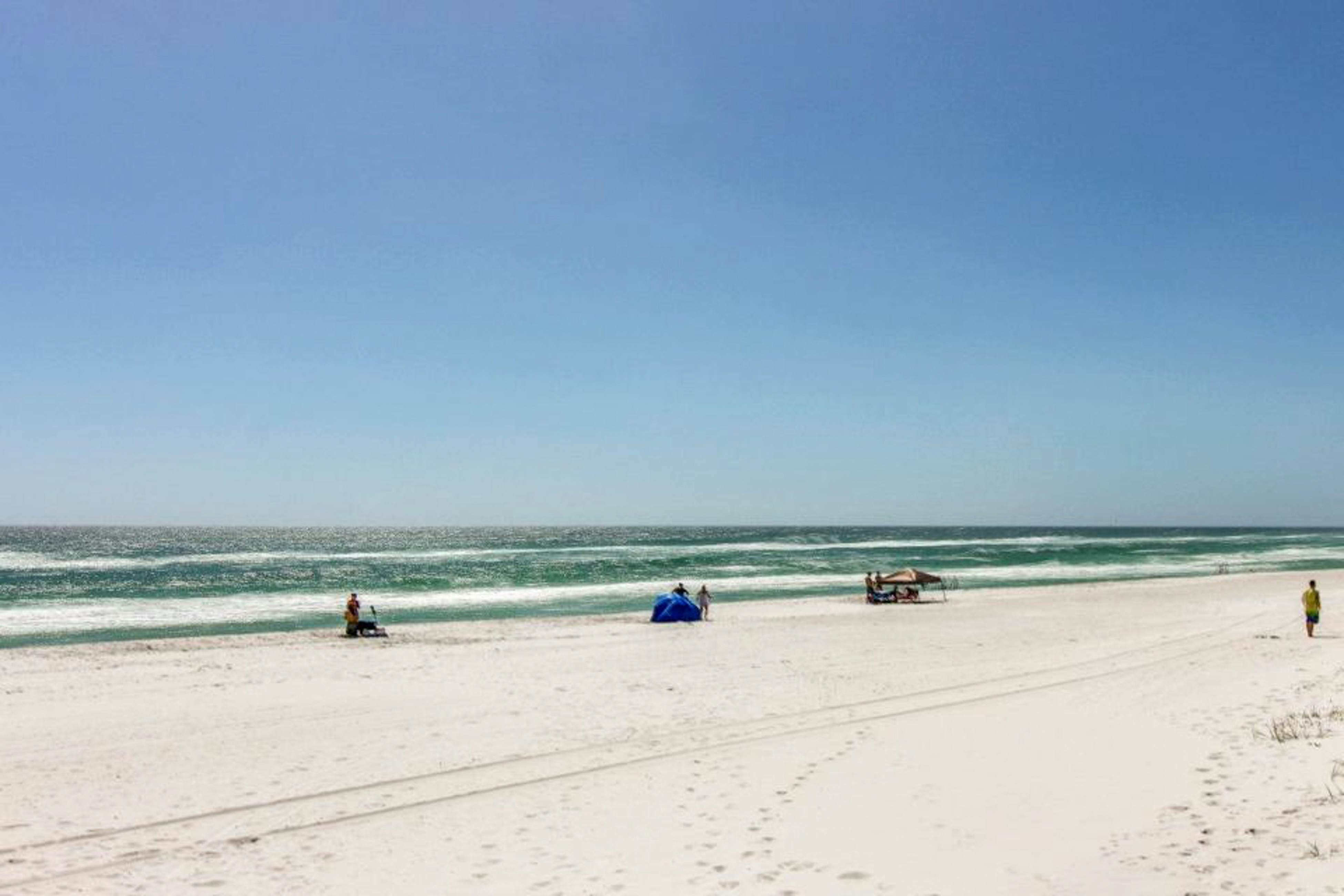 Grand Caribbean East & West, E212