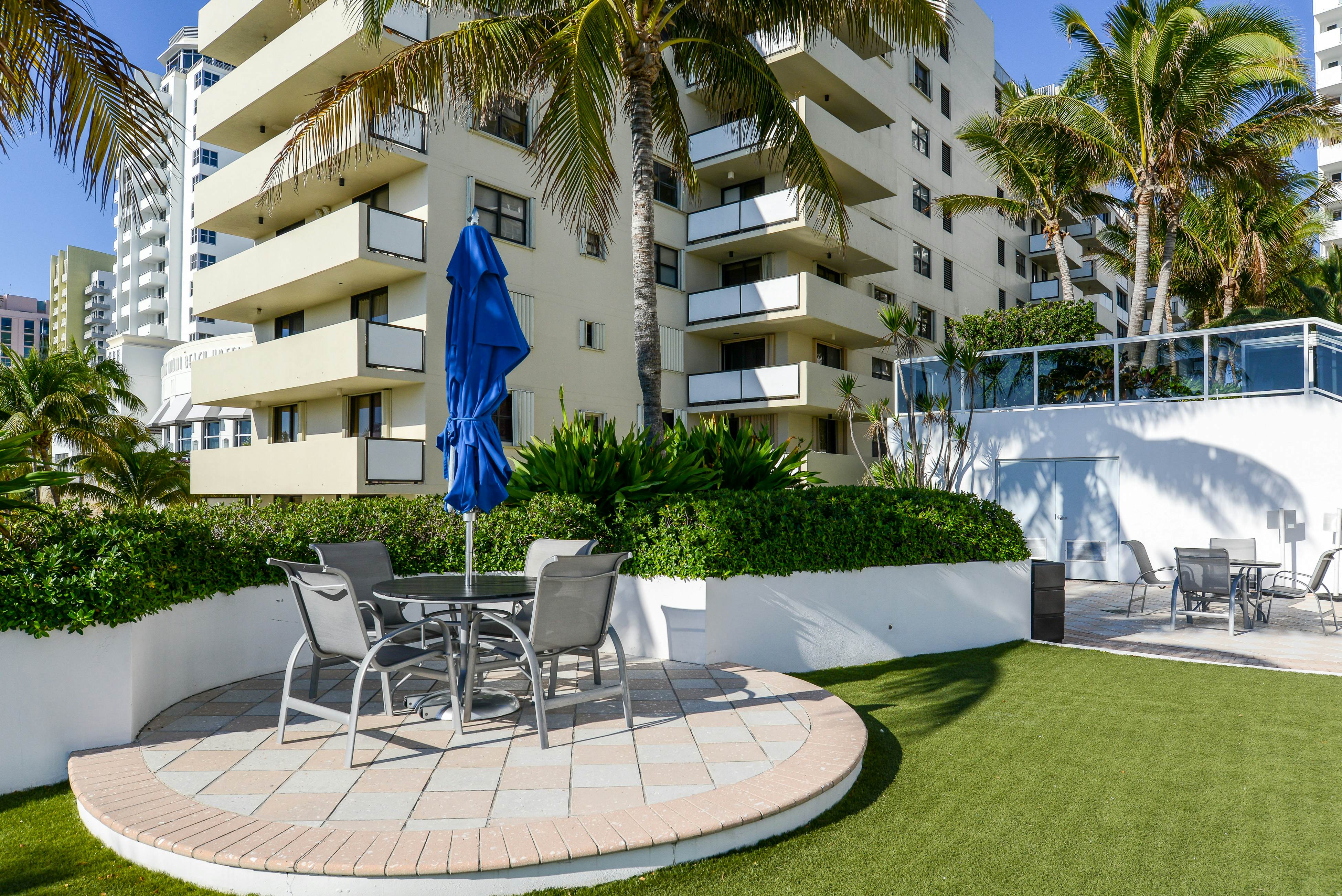 Decoplage Paradise - Unit B