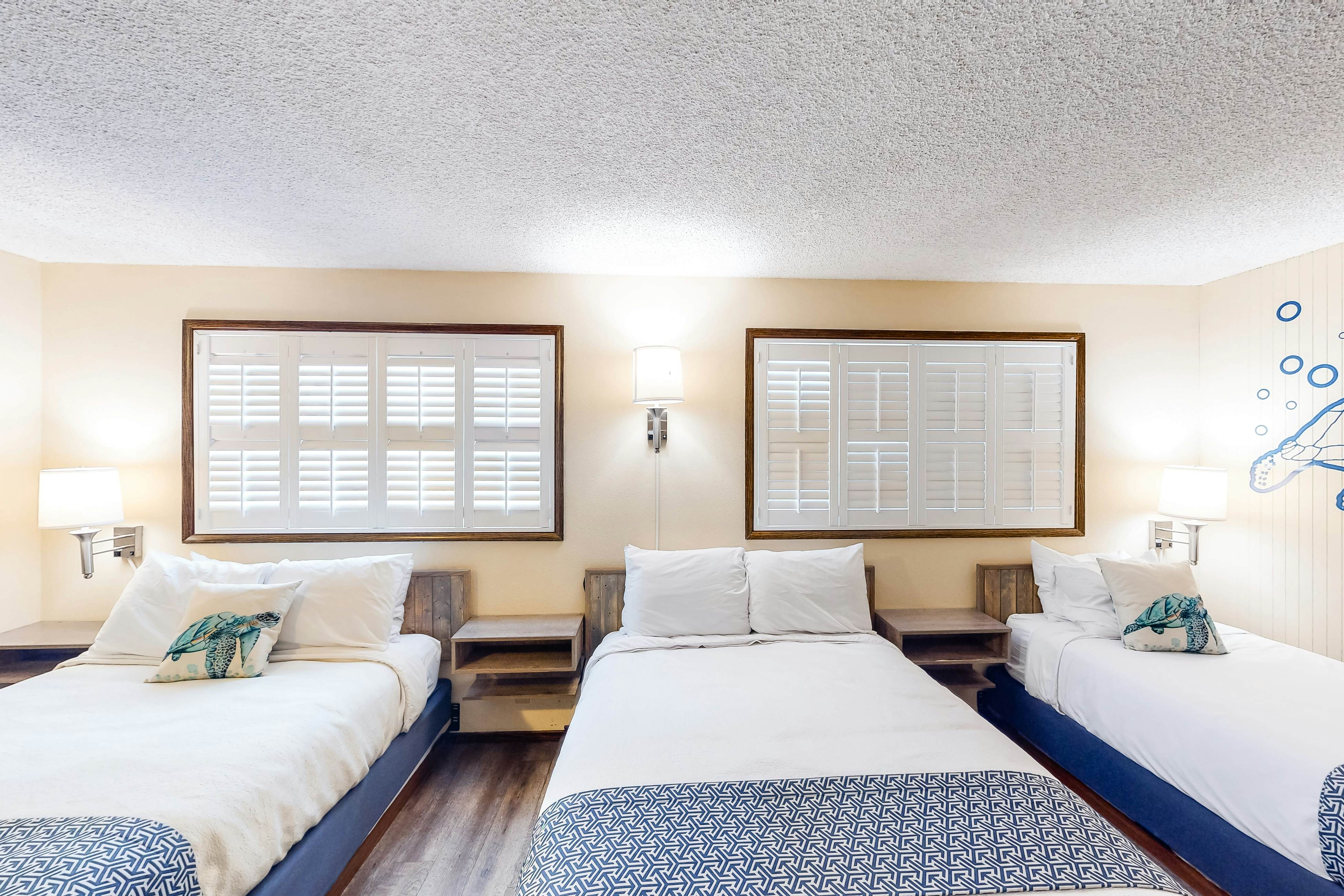 Lamplighter Inn - 110 Sea Turtle Grotto