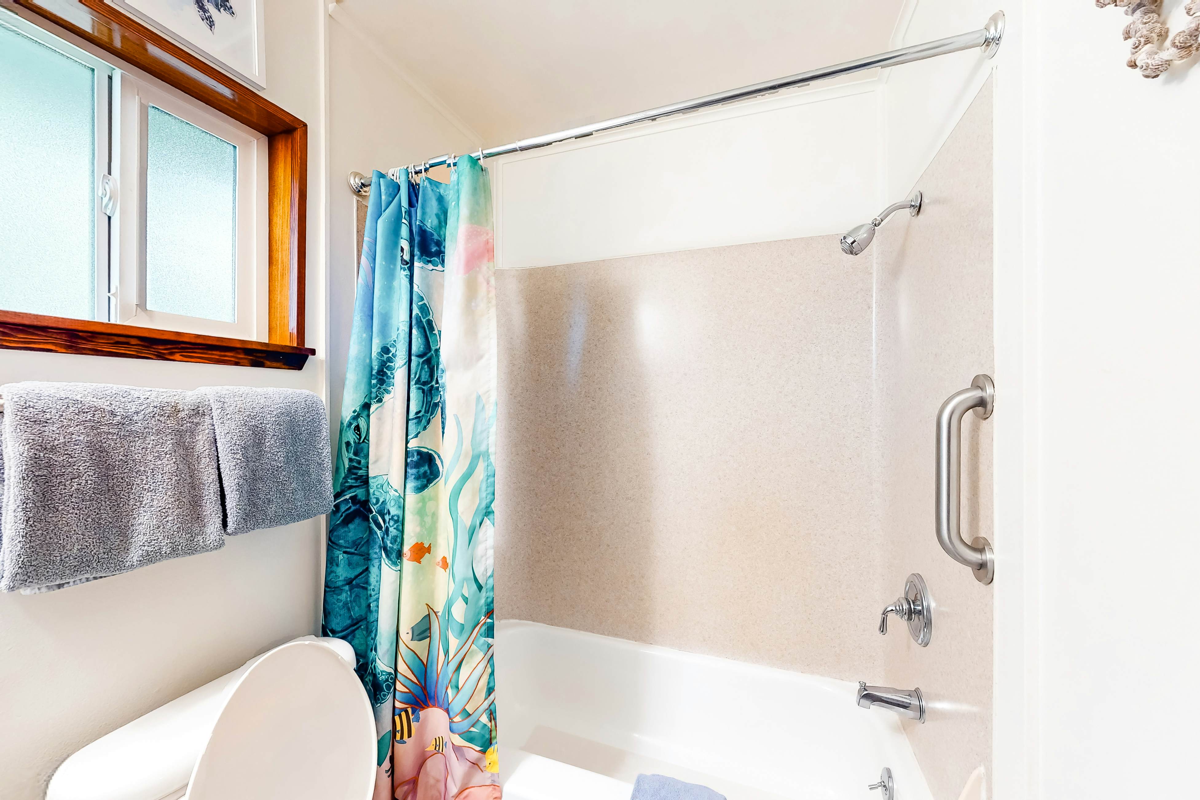 Lamplighter Inn - 110 Sea Turtle Grotto