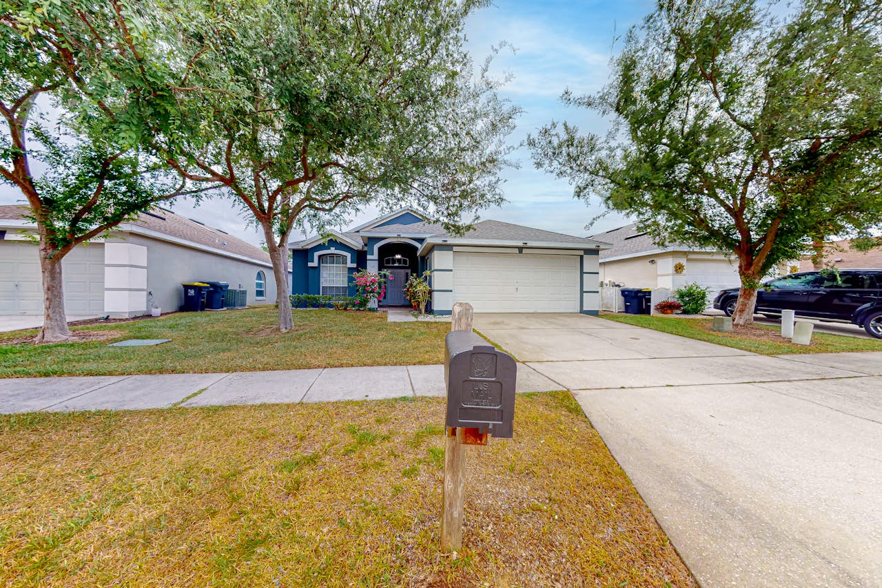 Bloomingdale Beauty Hampton Lakes 3 BD Davenport, FL Vacation