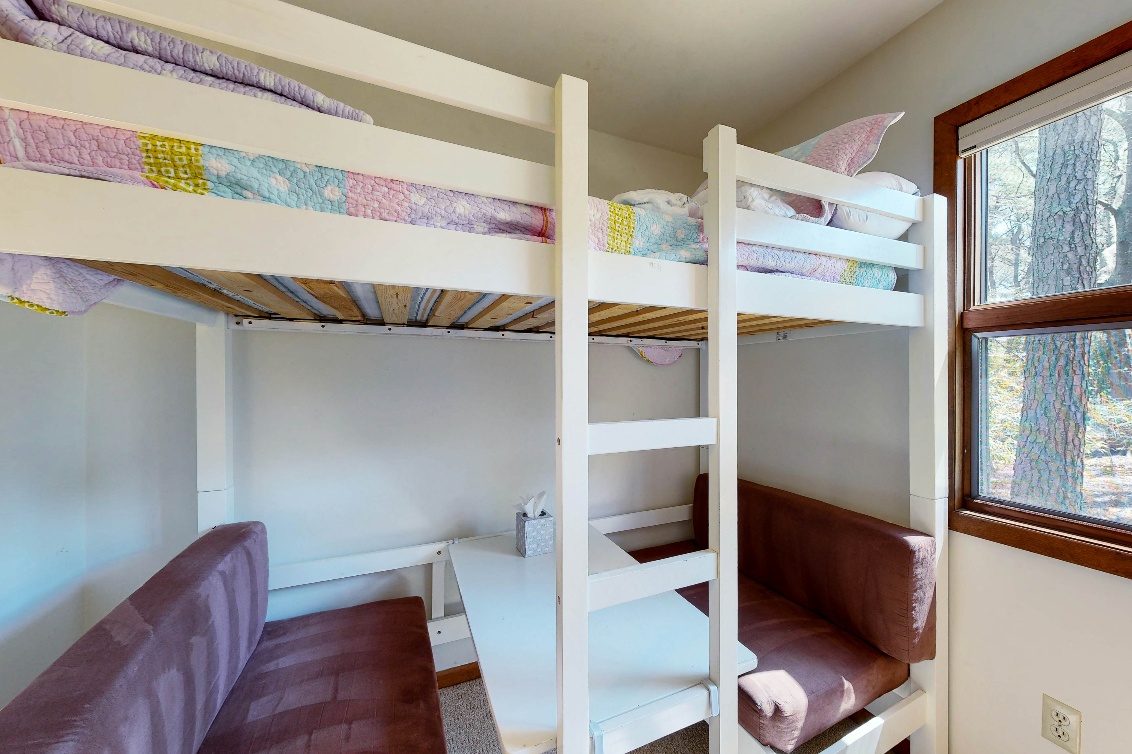 Middlesex Beach - 22 Short Rd