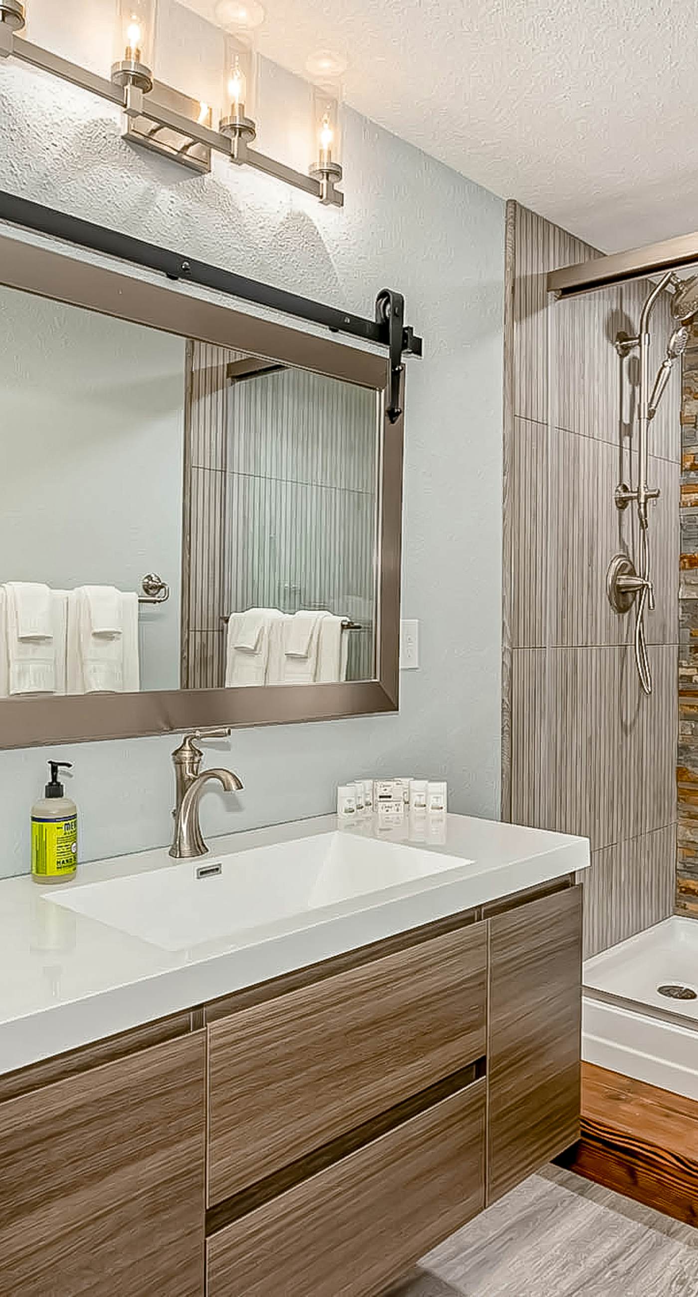 Seattle Mountain Home