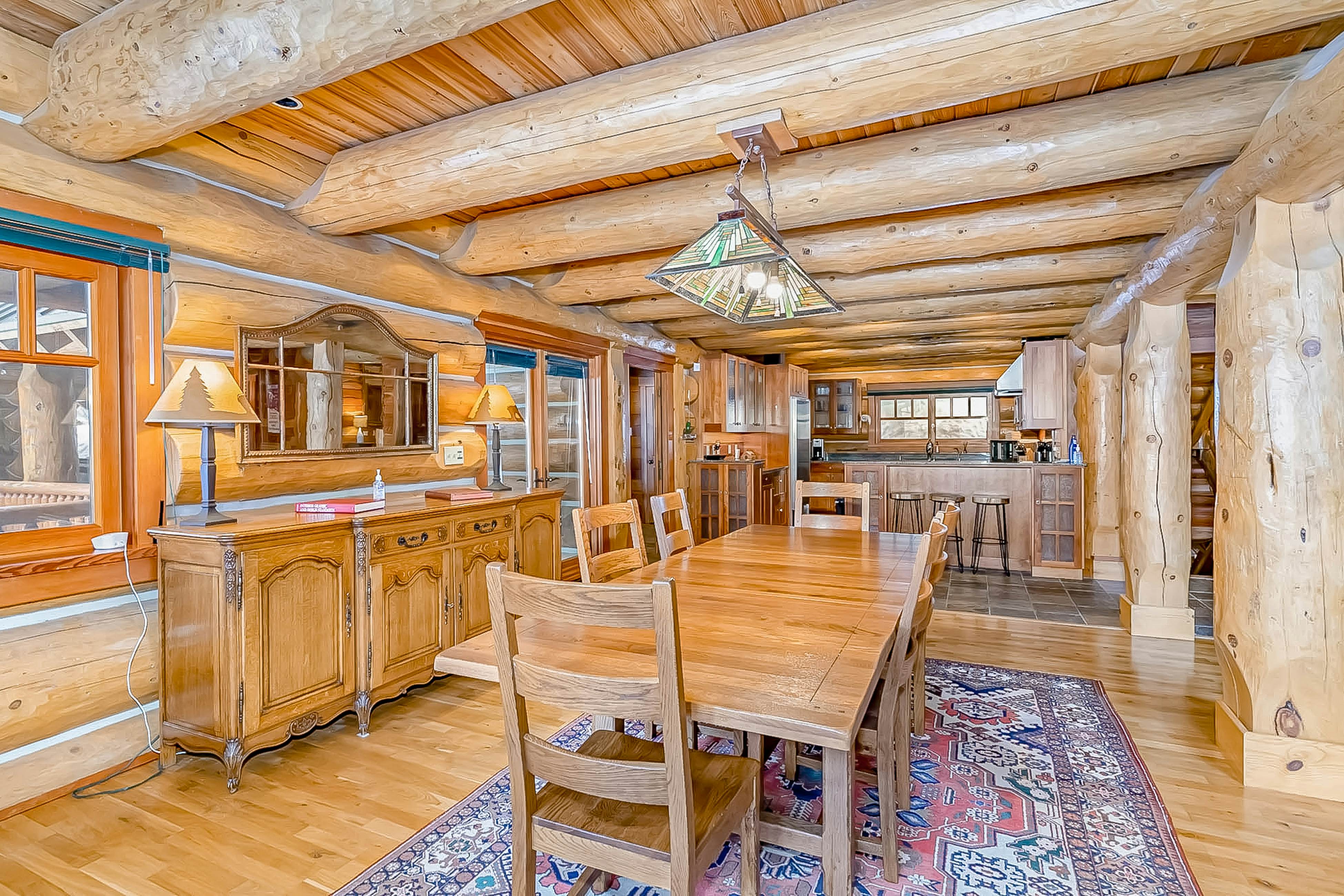 Seattle Mountain Home 4 BD Snoqualmie Pass, WA Vacation Rental Vacasa