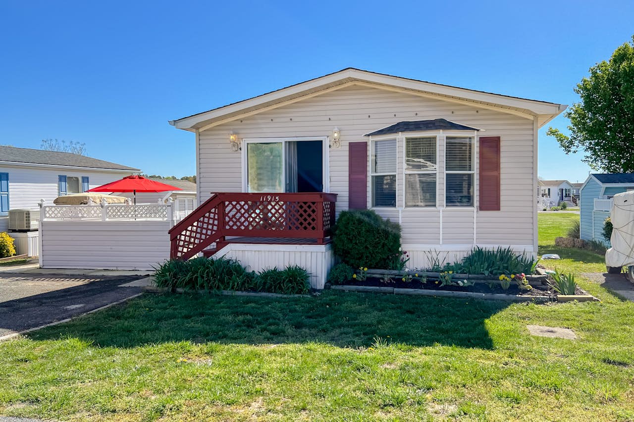 Assateague Pointe Yardarm 2 BD Berlin, MD Vacation Rental Vacasa