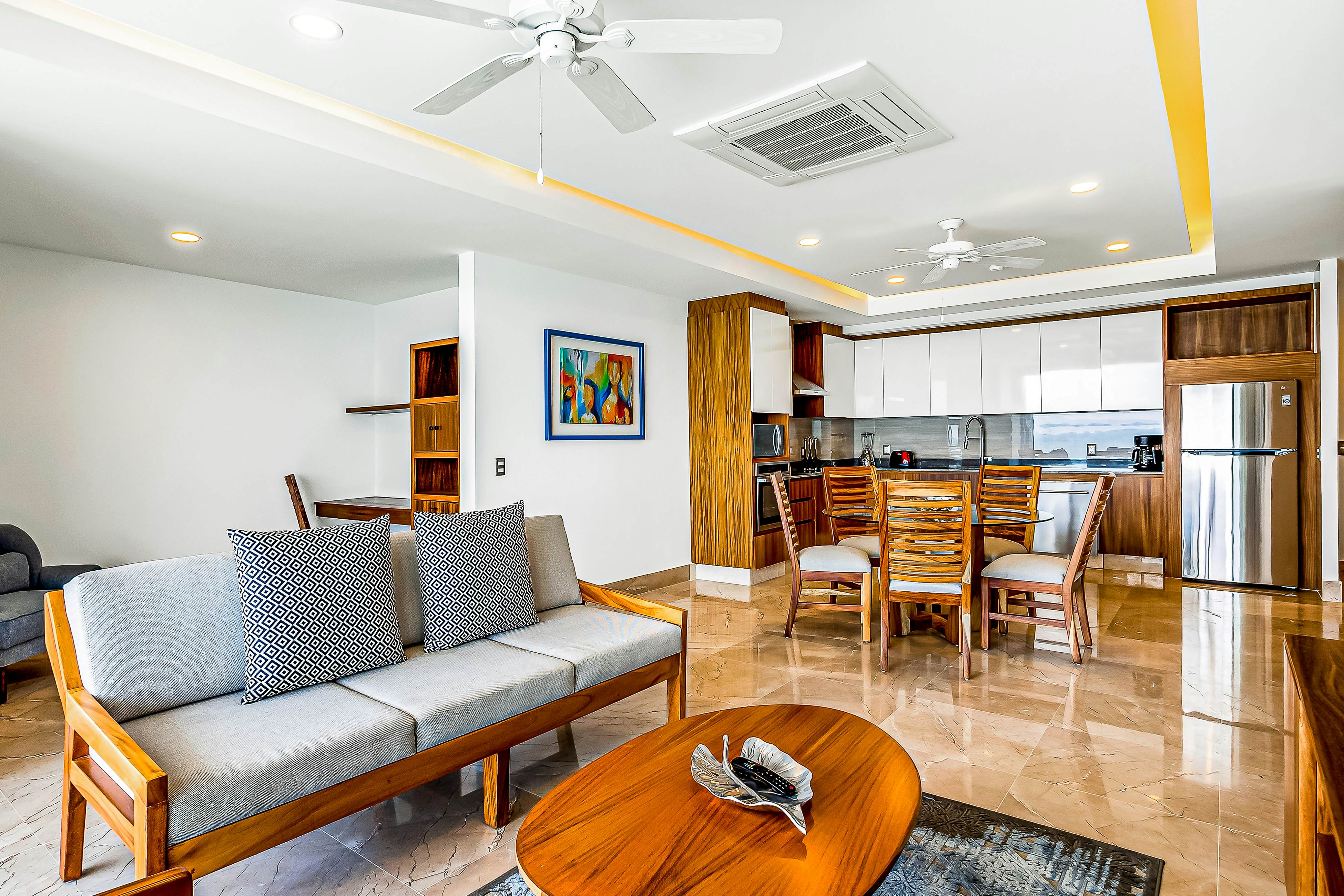 Blue Horizon 903 at Residences