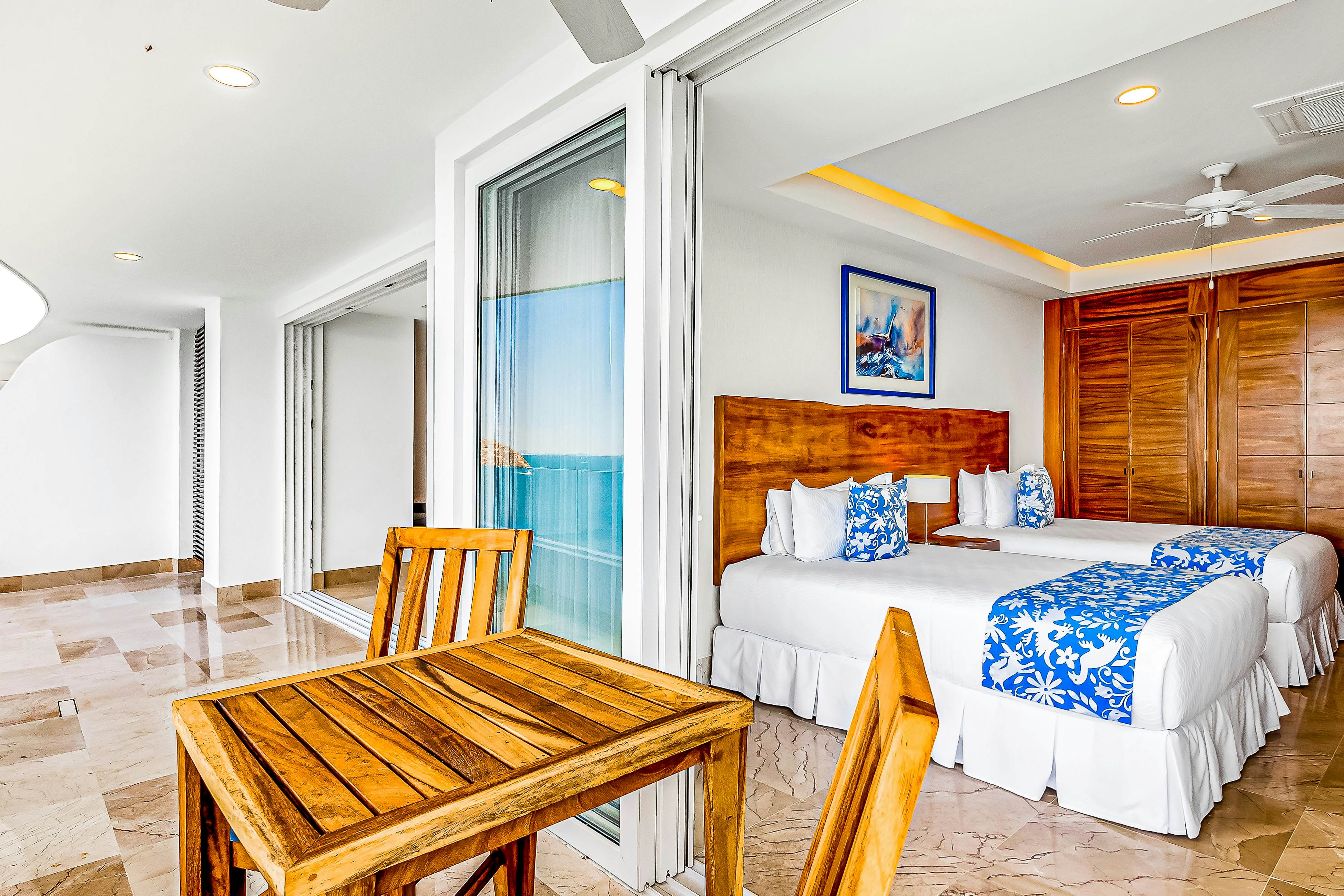 Blue Horizon 903 at Residences