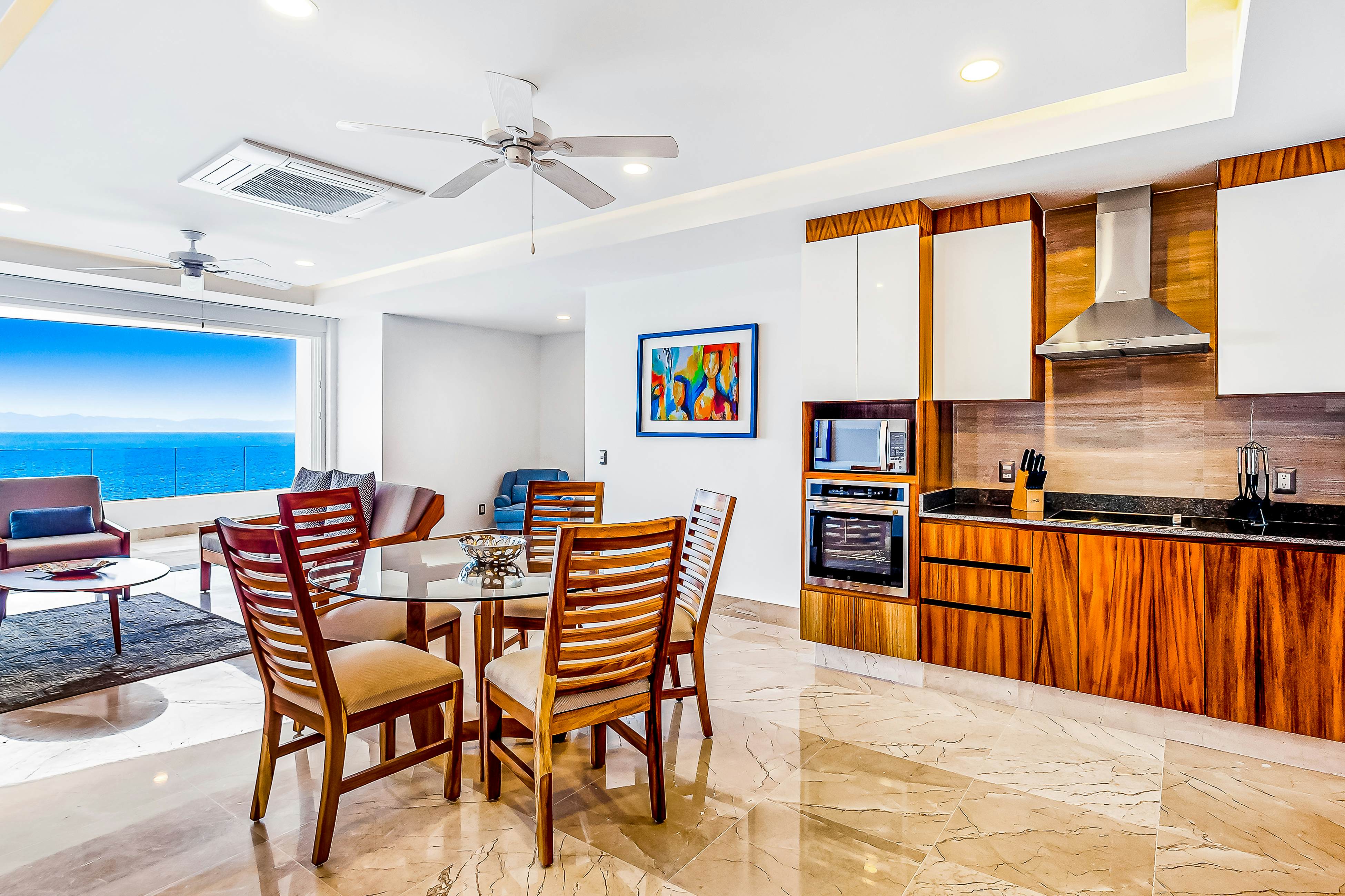 Blue Horizon 903 at Residences