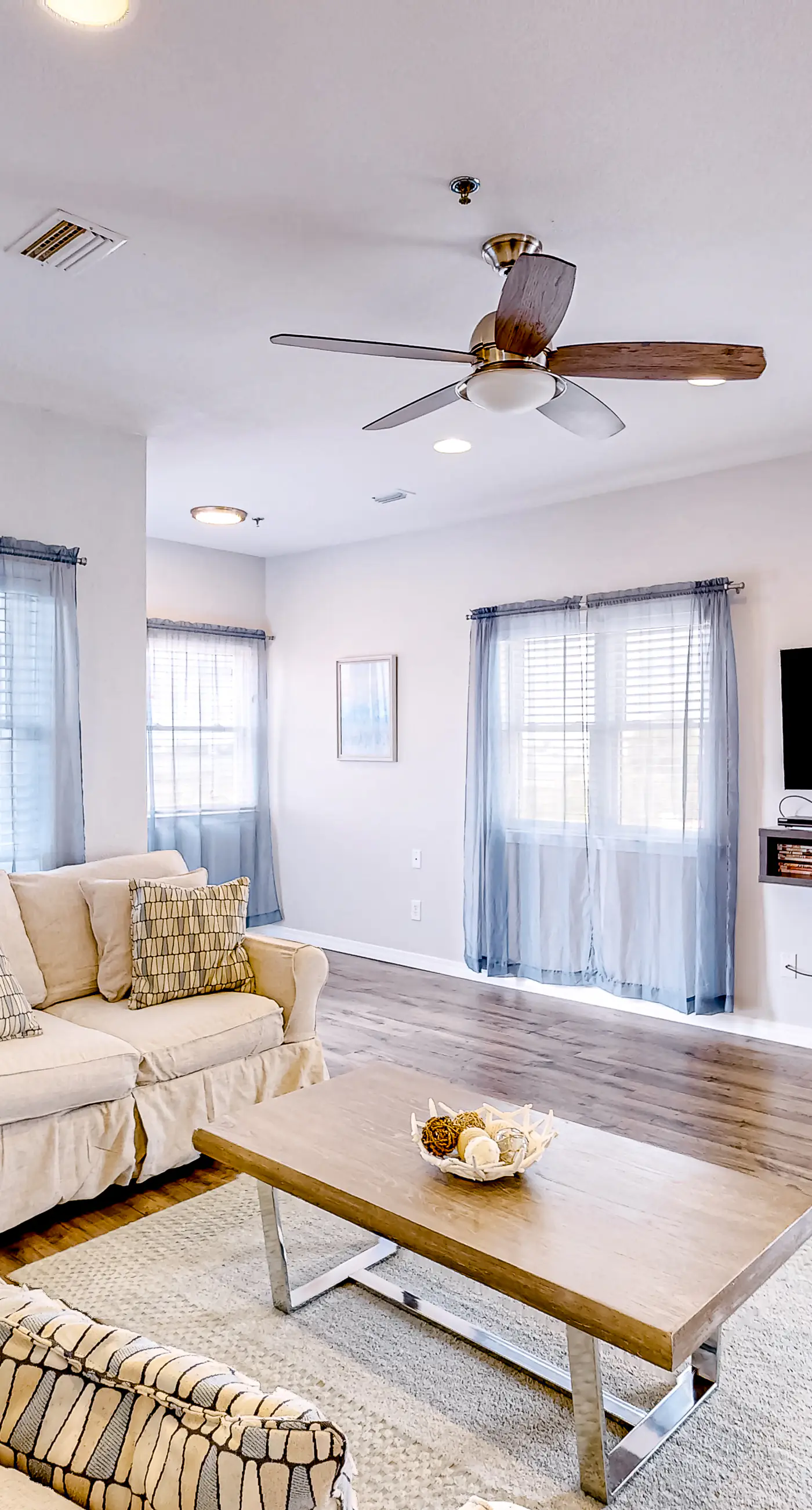 Sharp Reef on the Gulf #5 | 2 BD Perdido Key, FL Vacation Rental | Vacasa