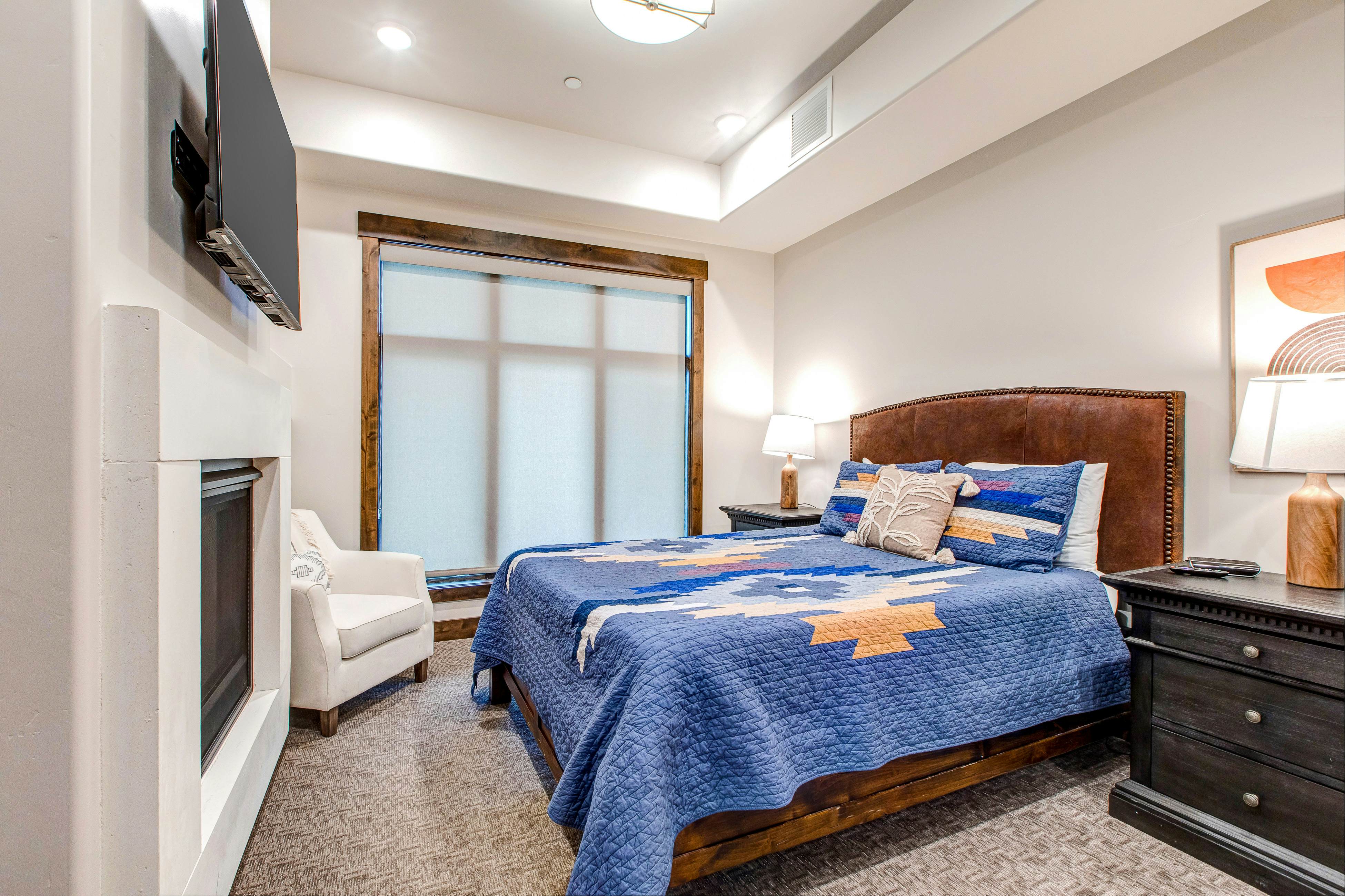 Blackstone Luxury Retreat w/ Loft at the Canyons 312 2 BD Park City