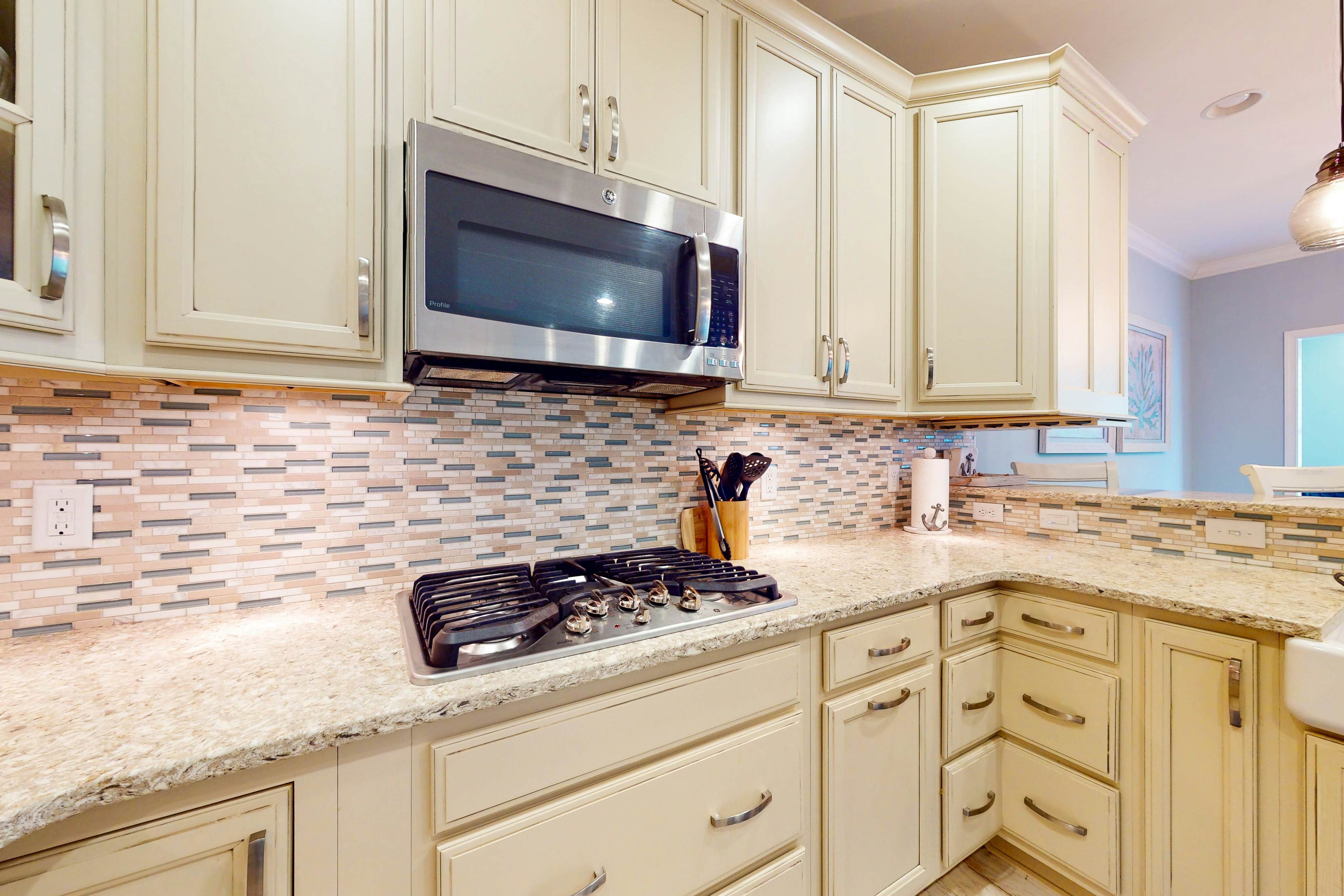 Bayside Resort - 26390 Seabreeze Lndg