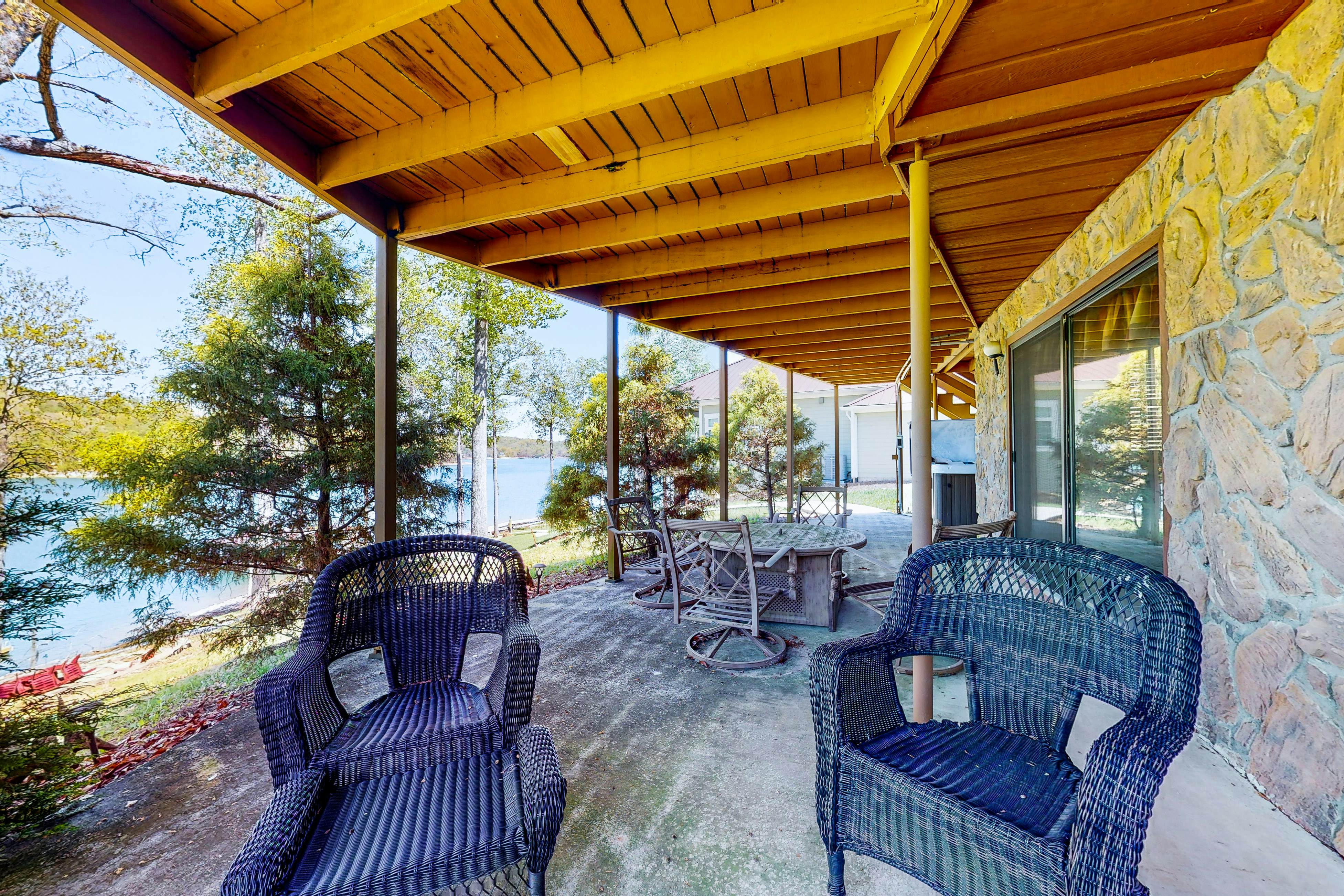 The Lake House 3 BD Jacksboro, TN Vacation Rental Vacasa