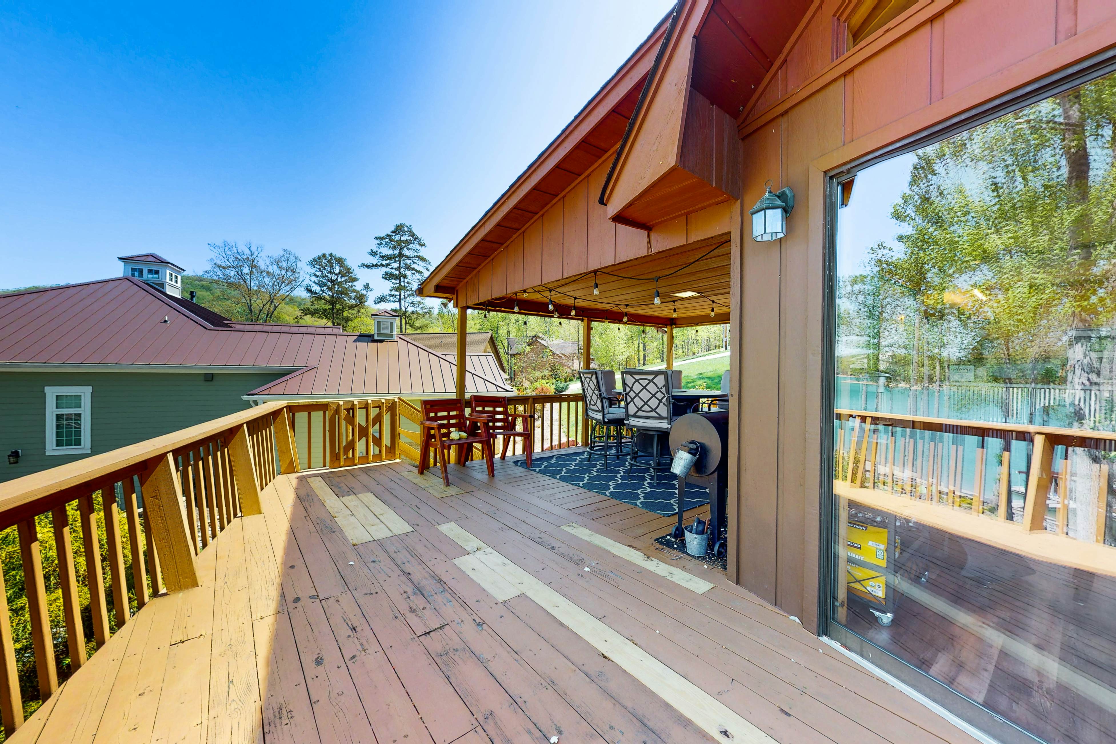 The Lake House 3 BD Jacksboro, TN Vacation Rental Vacasa