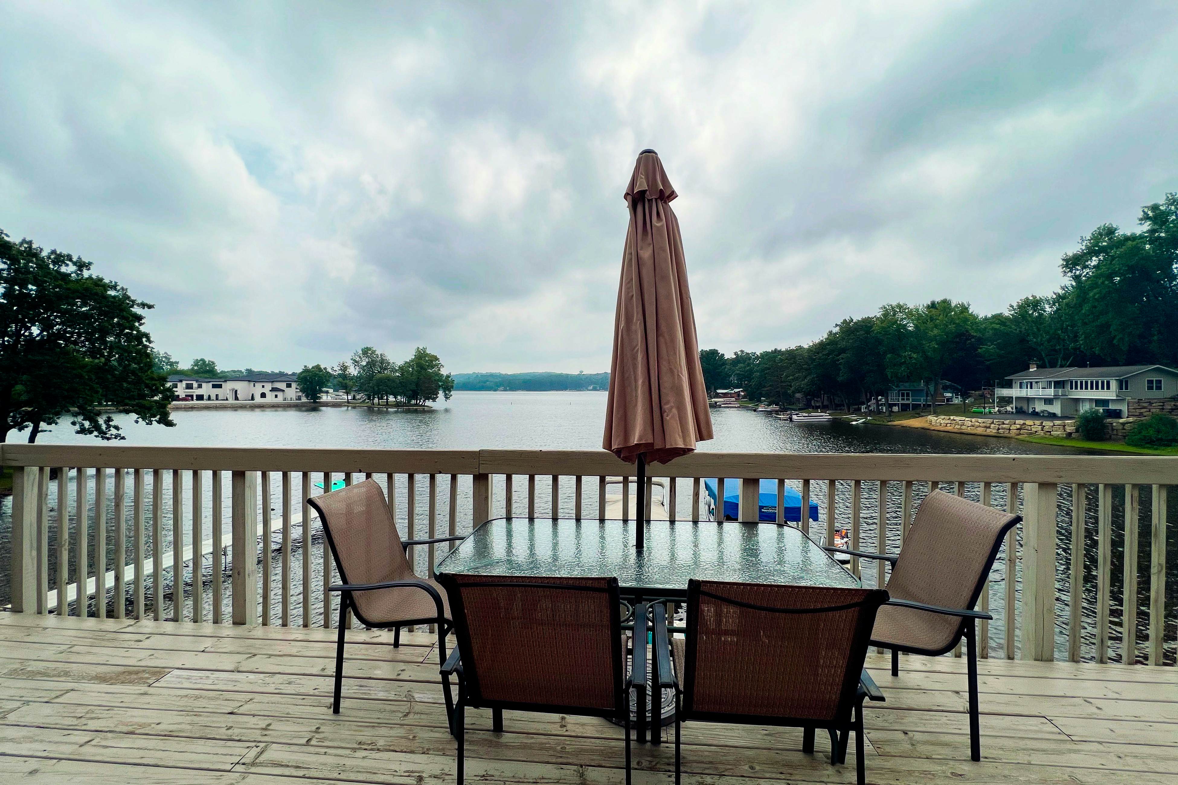 Thunderbird Resort Condo 1040E 2 BD Wisconsin Dells, WI Vacation