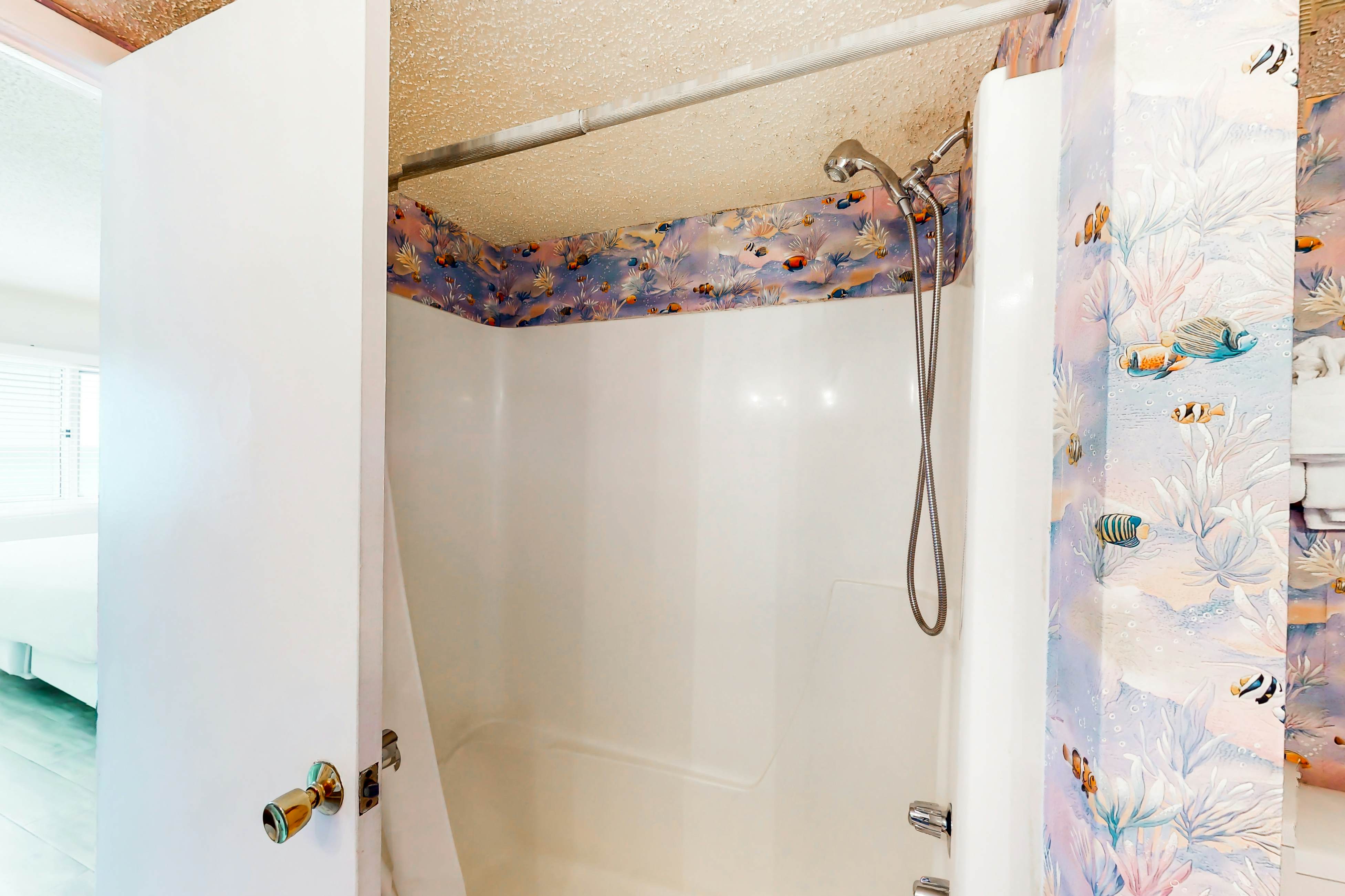 Pinnacle Port B2-405