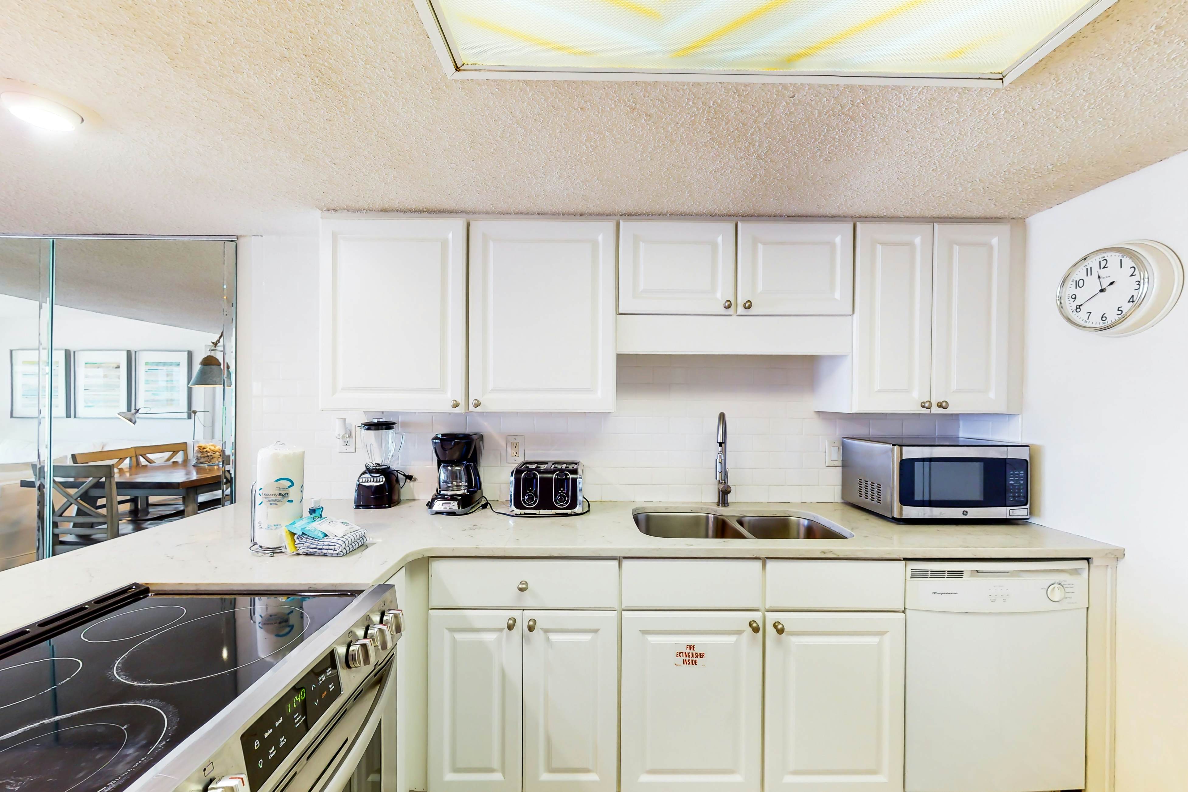 Pinnacle Port B2-405