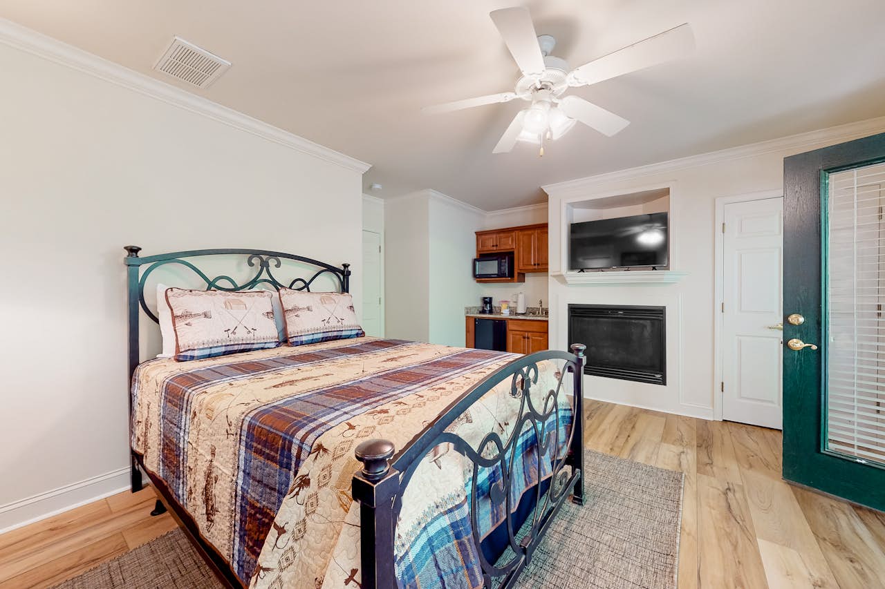 Riverside Trout Haven 0 BD Helen, GA Vacation Rental Vacasa