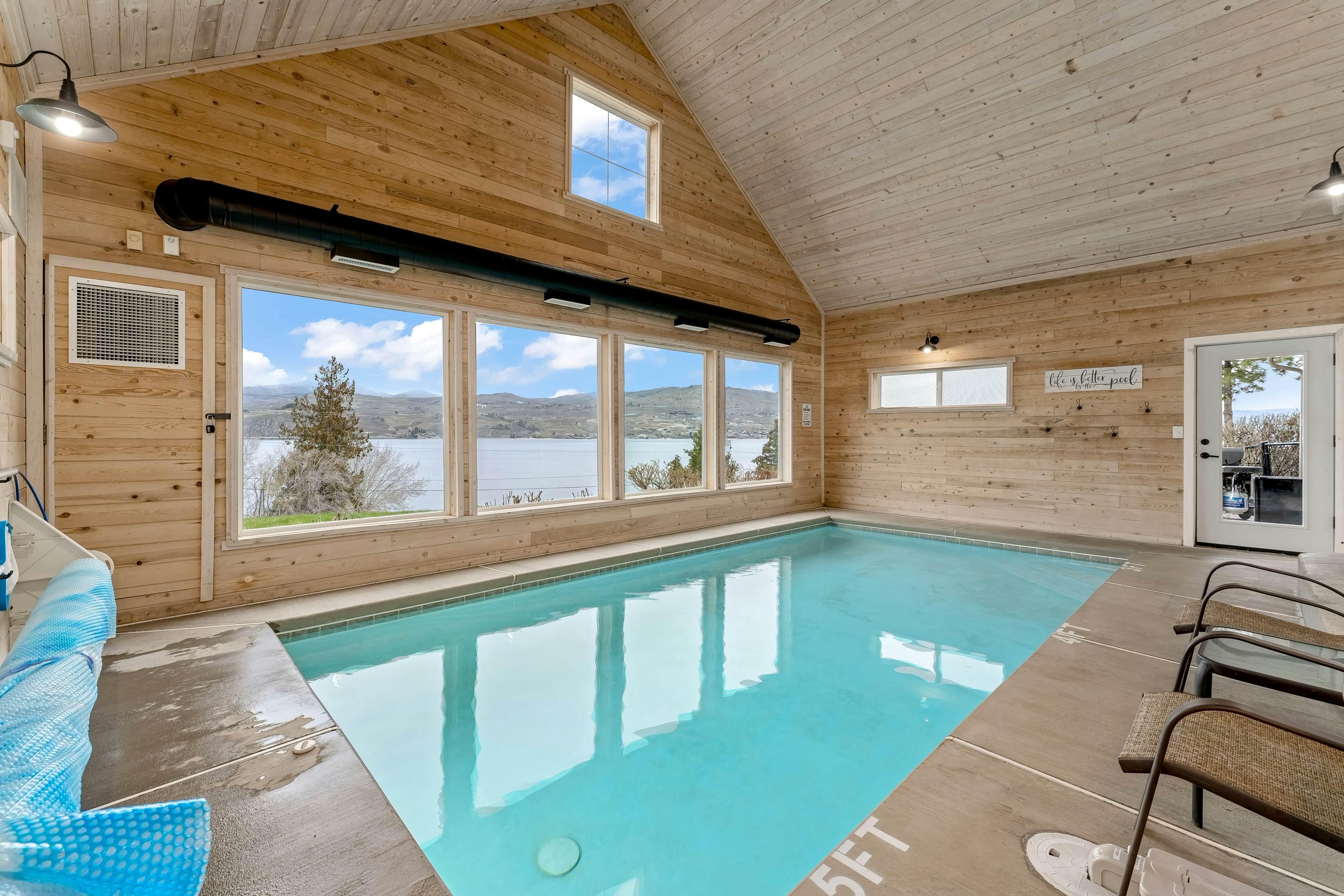 Lake Chelan Vacation Rentals, House Rentals, Cabins Vacasa