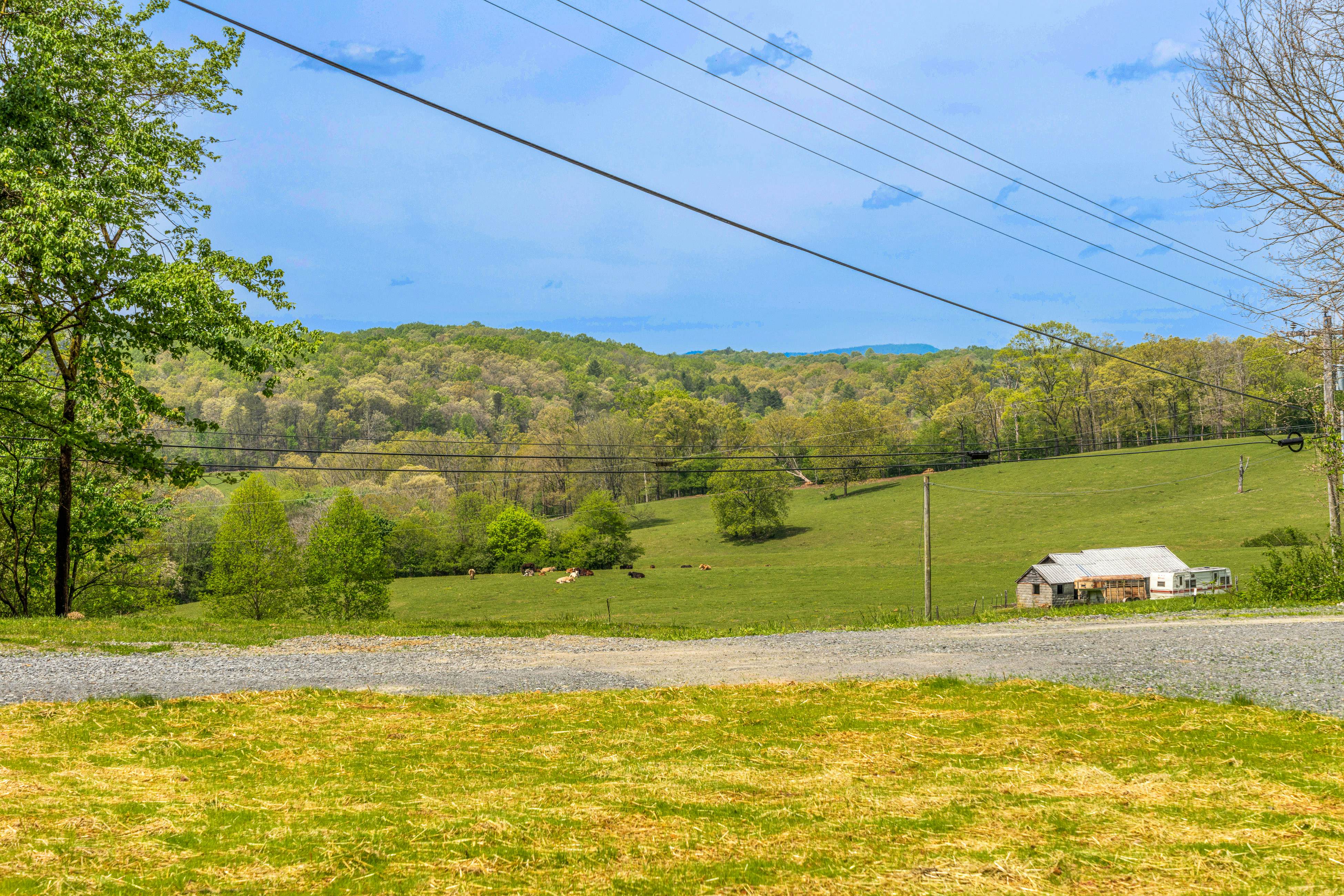 Modern Mountain Retreat 2 BD Blue Ridge, GA Vacation Rental Vacasa