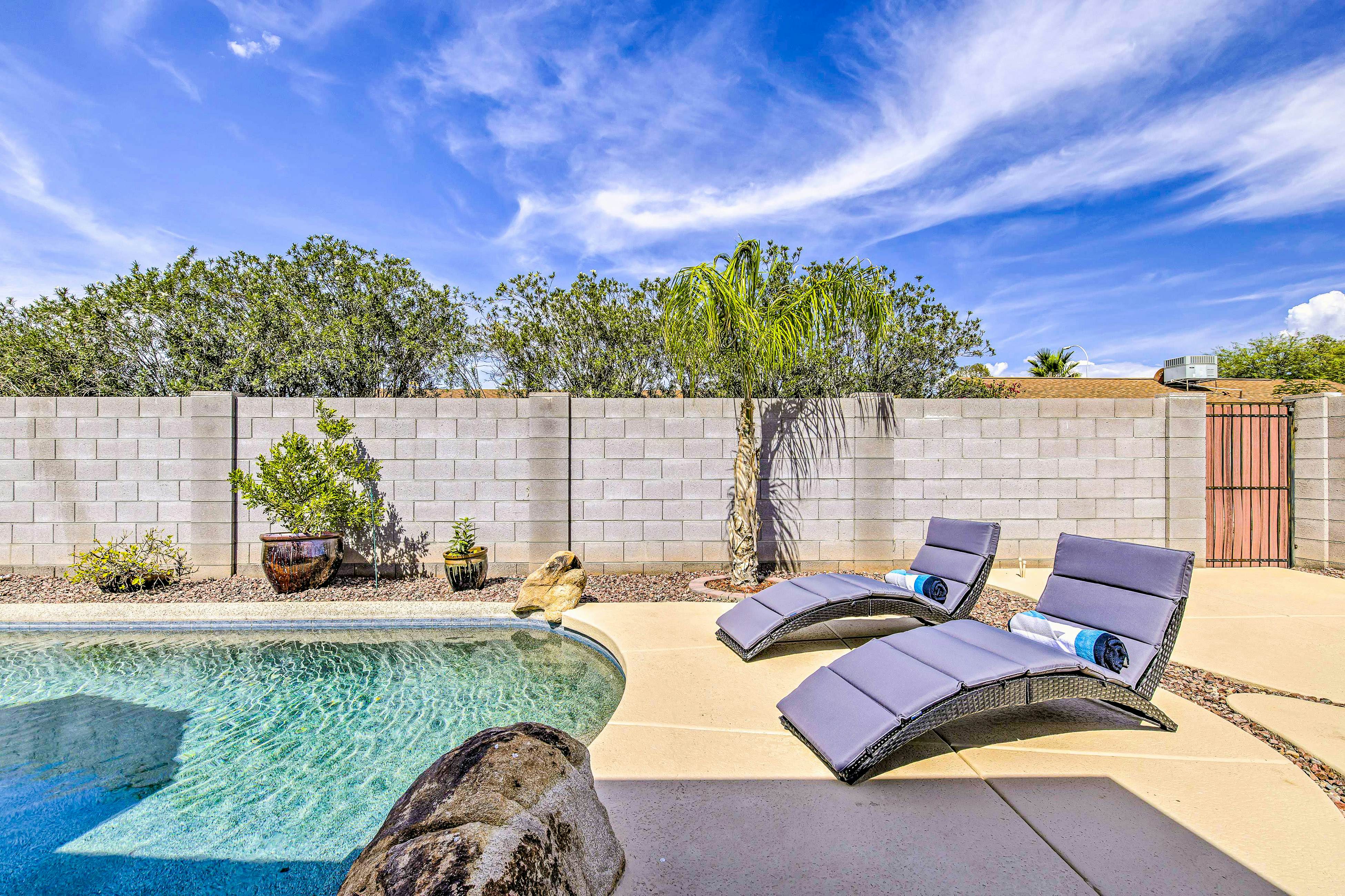 Sweet Desert Retreat