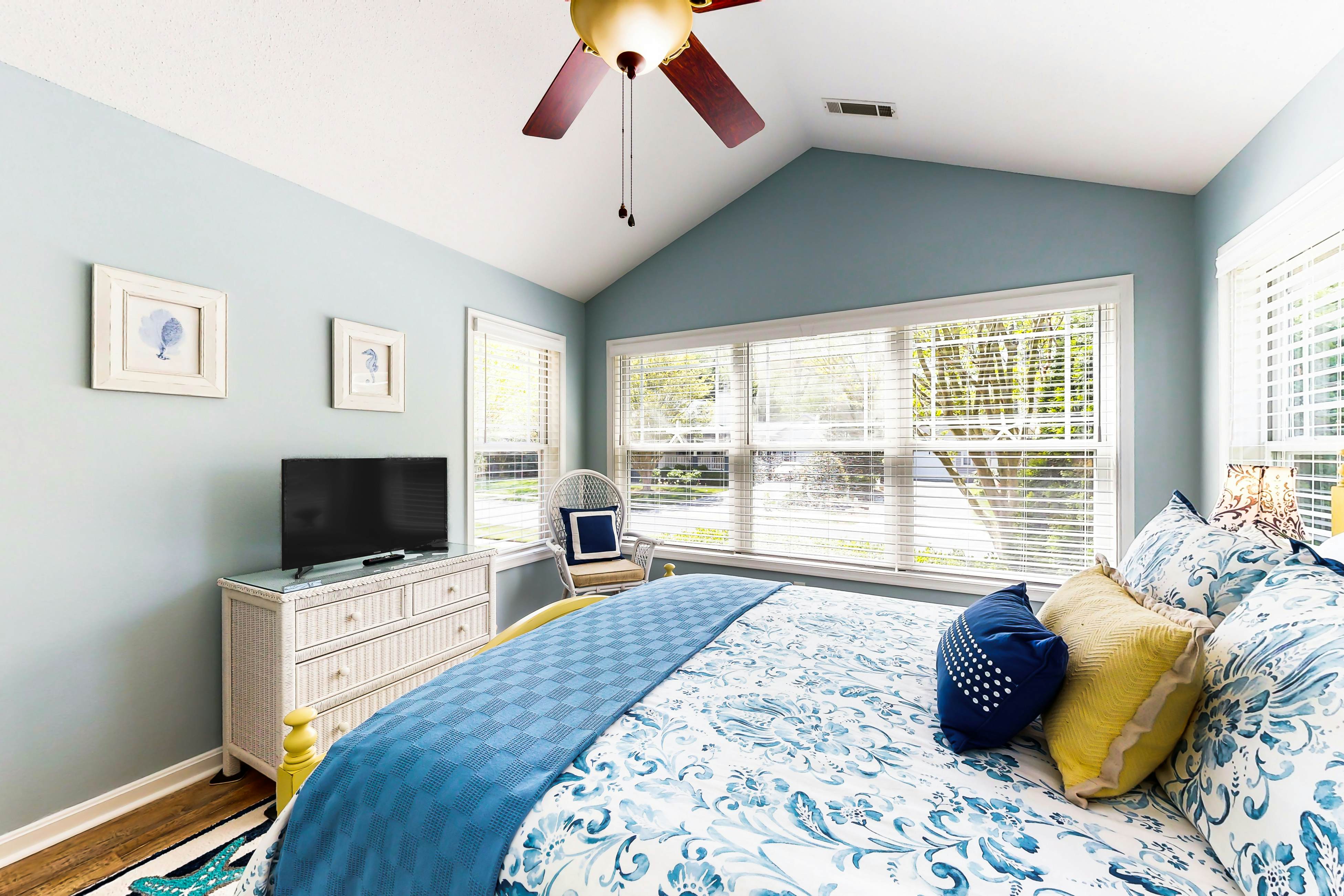 Forest Reach - 33720 Chatham Way