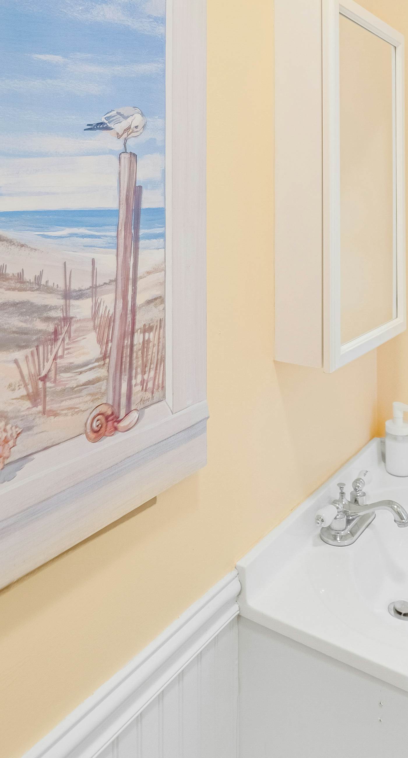 Scarborough Village - 245 Country Club Dr, Unit #608