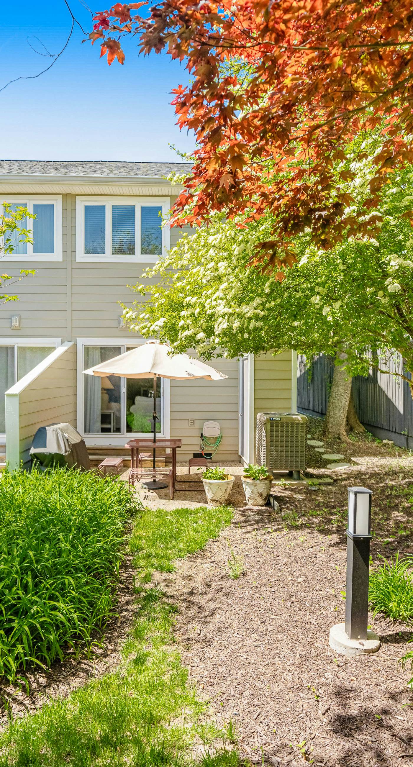 Scarborough Village - 245 Country Club Dr, Unit #608