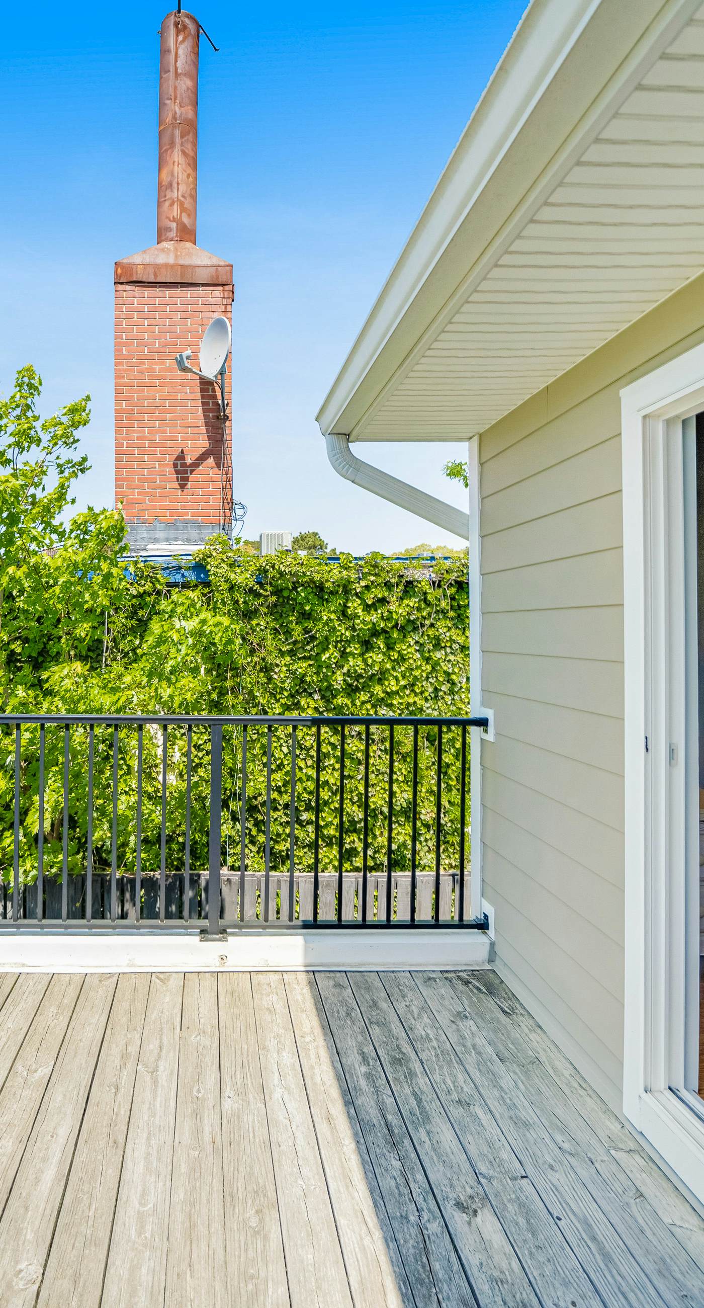 Scarborough Village - 245 Country Club Dr, Unit #608