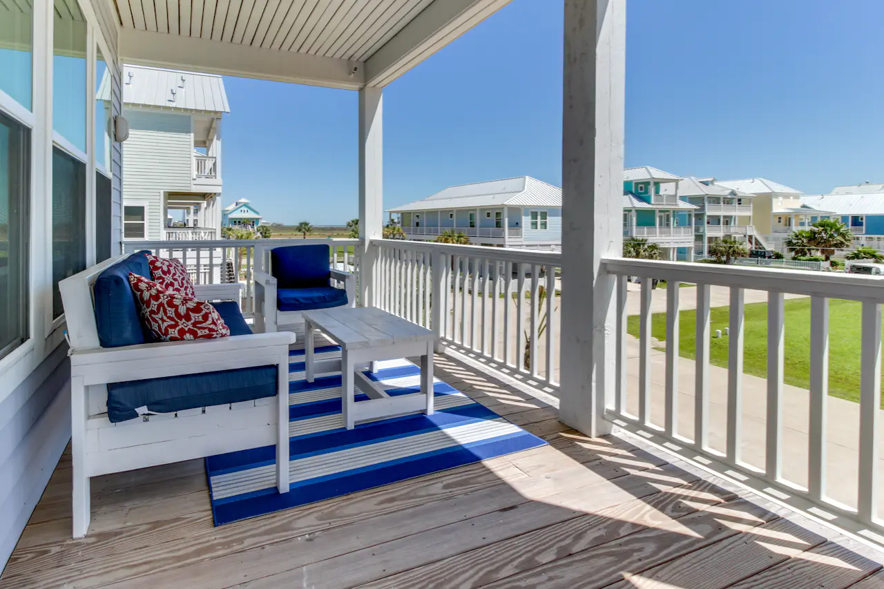 Seaside Haven 3 BD Vacation Rental in Galveston, TX Vacasa