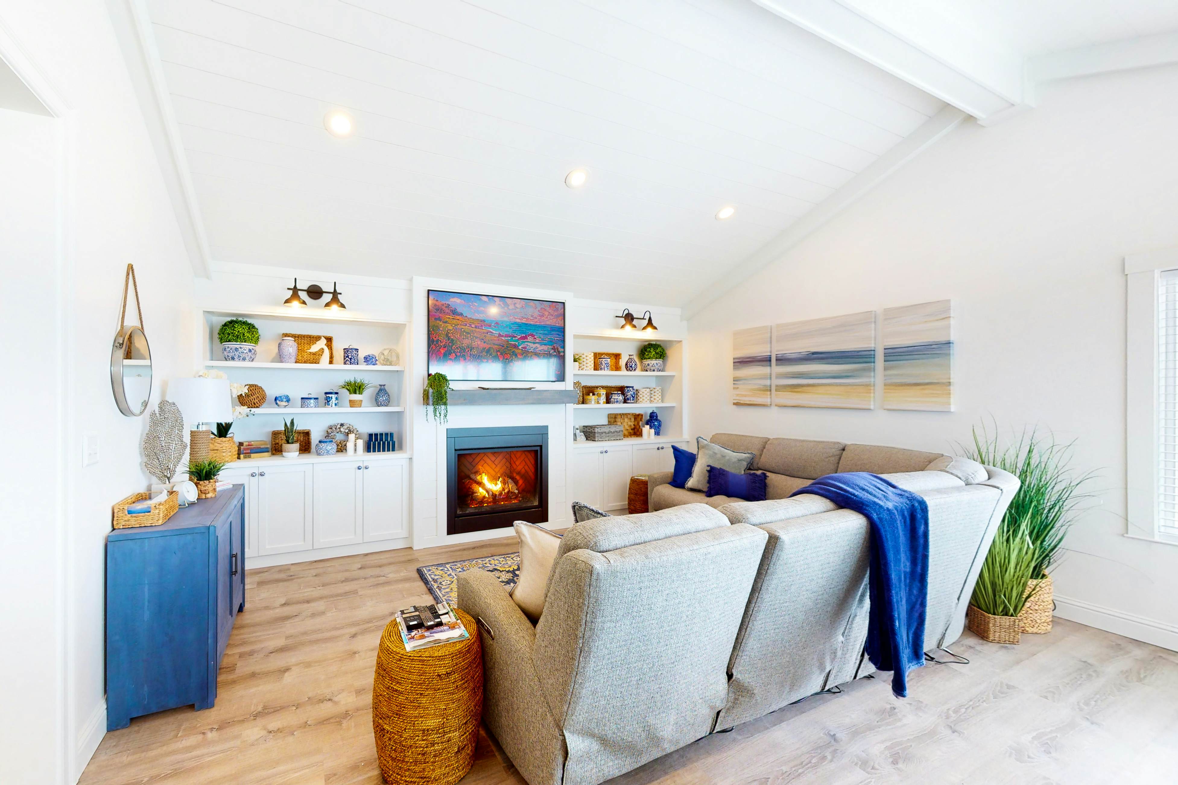 The Cottage at Carmet 2 BD Bodega Bay, CA Vacation Rental Vacasa