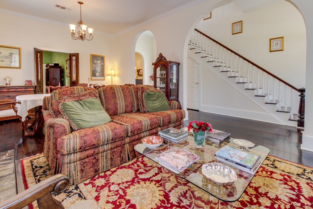 Galveston Victorian House 3 BD Vacation Rental in Galveston, TX Vacasa