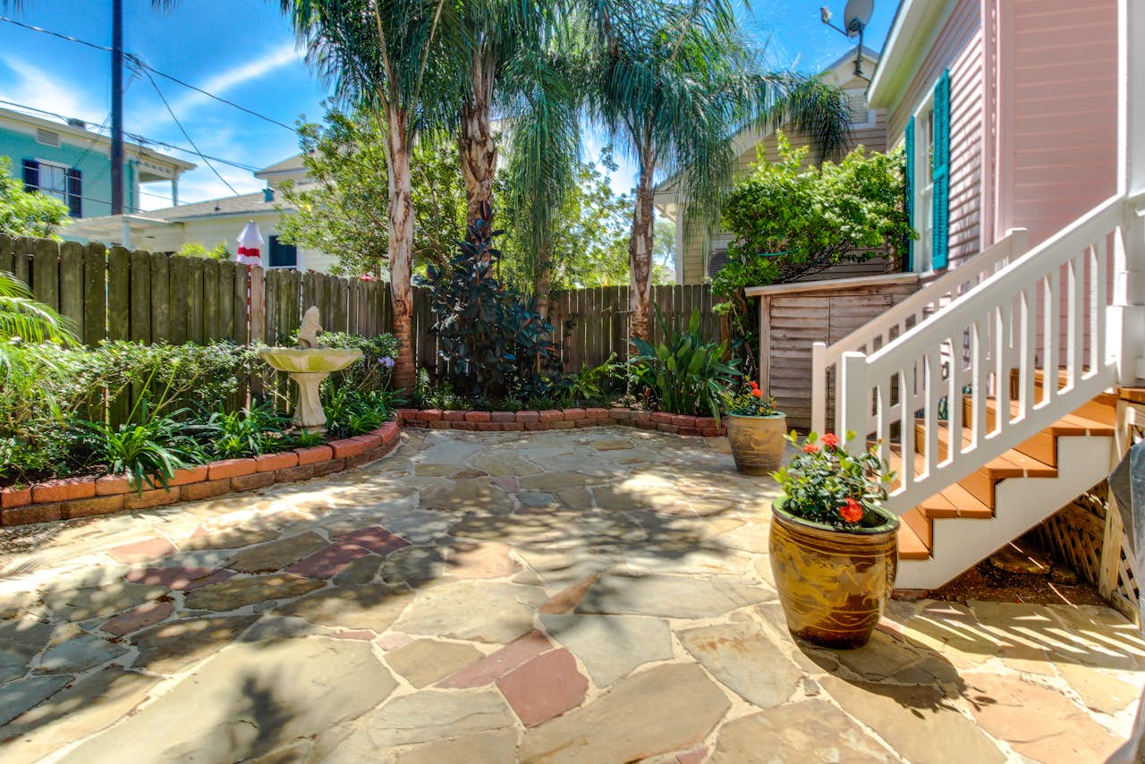 Galveston Victorian House 3 BD Vacation Rental in Galveston, TX Vacasa