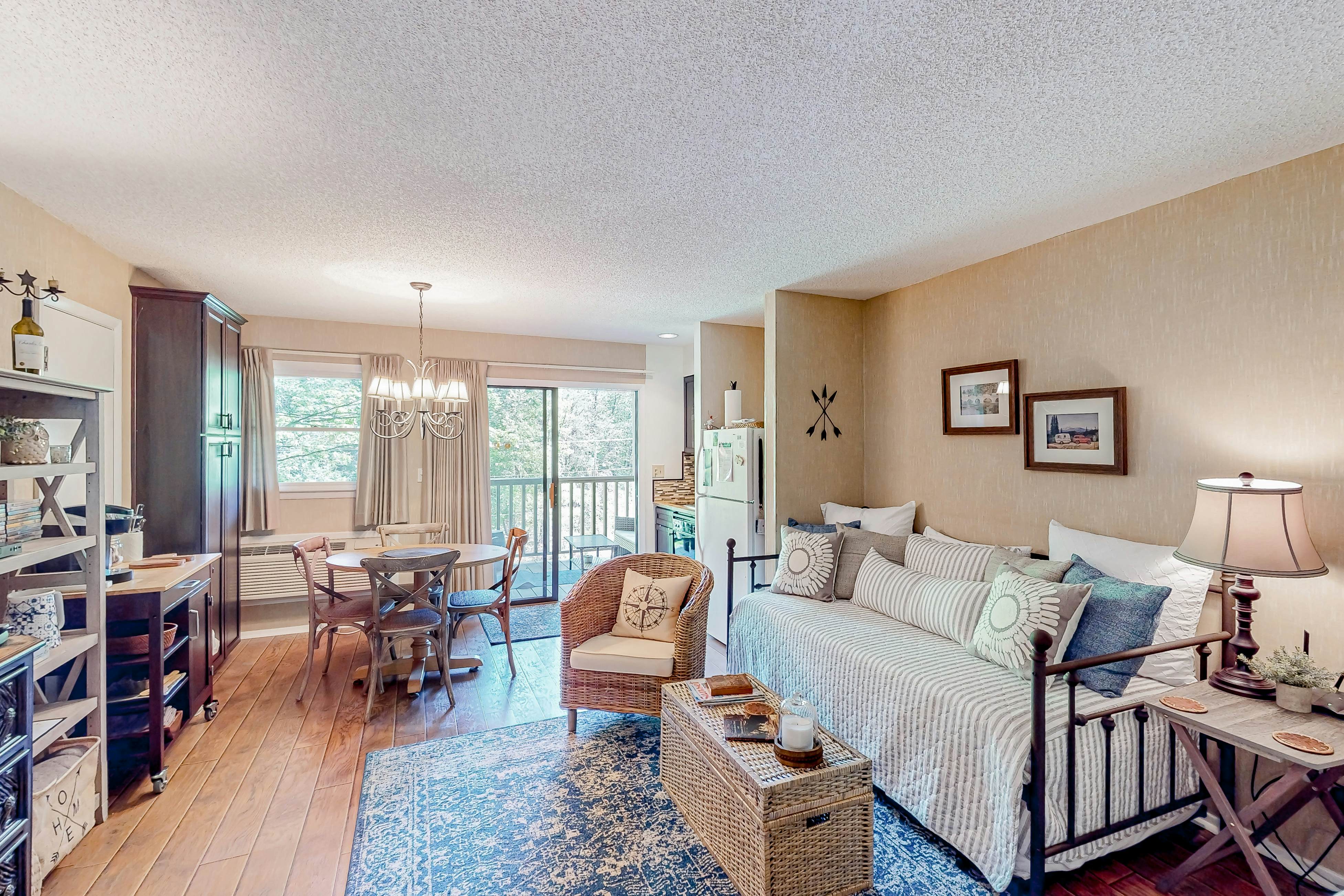 Apple Valley Treetop Villa 0 BD Lake Lure, NC Vacation Rental Vacasa