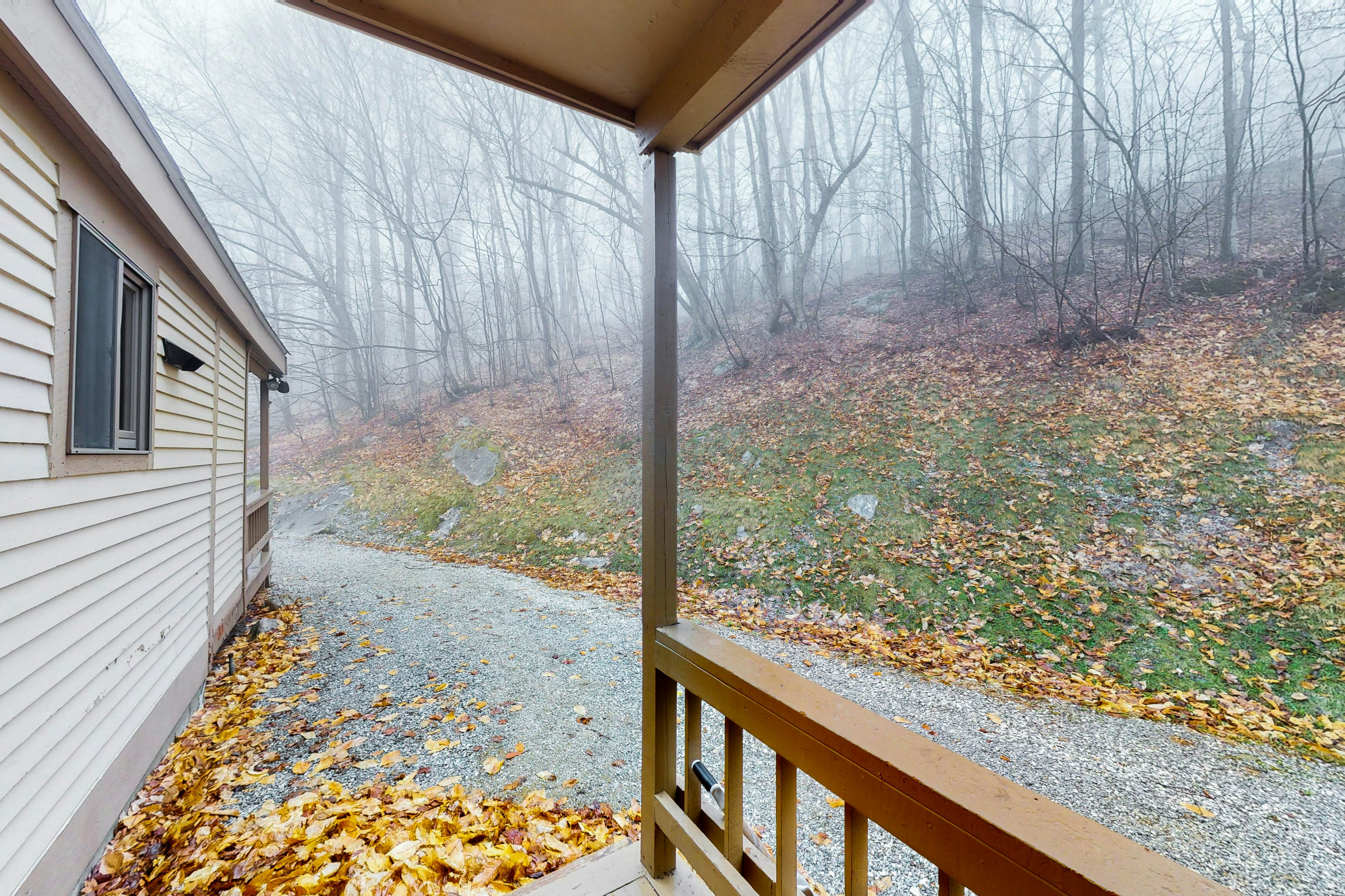 Sachem Slopeside - Okemo Trailside 21B