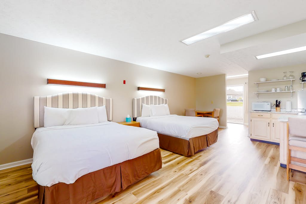 Studio W Patio, Close to Lake, Fitness room, Games โ Jefferson City, TN โ vacation rental