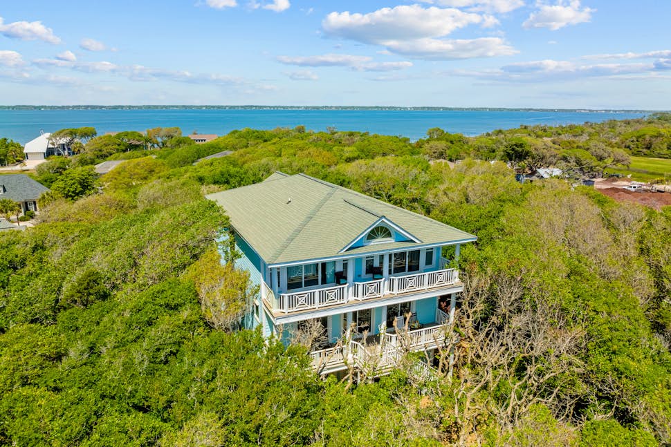 Ocean Escape 5 BD Pine Knoll Shores, NC Vacation Rental Vacasa