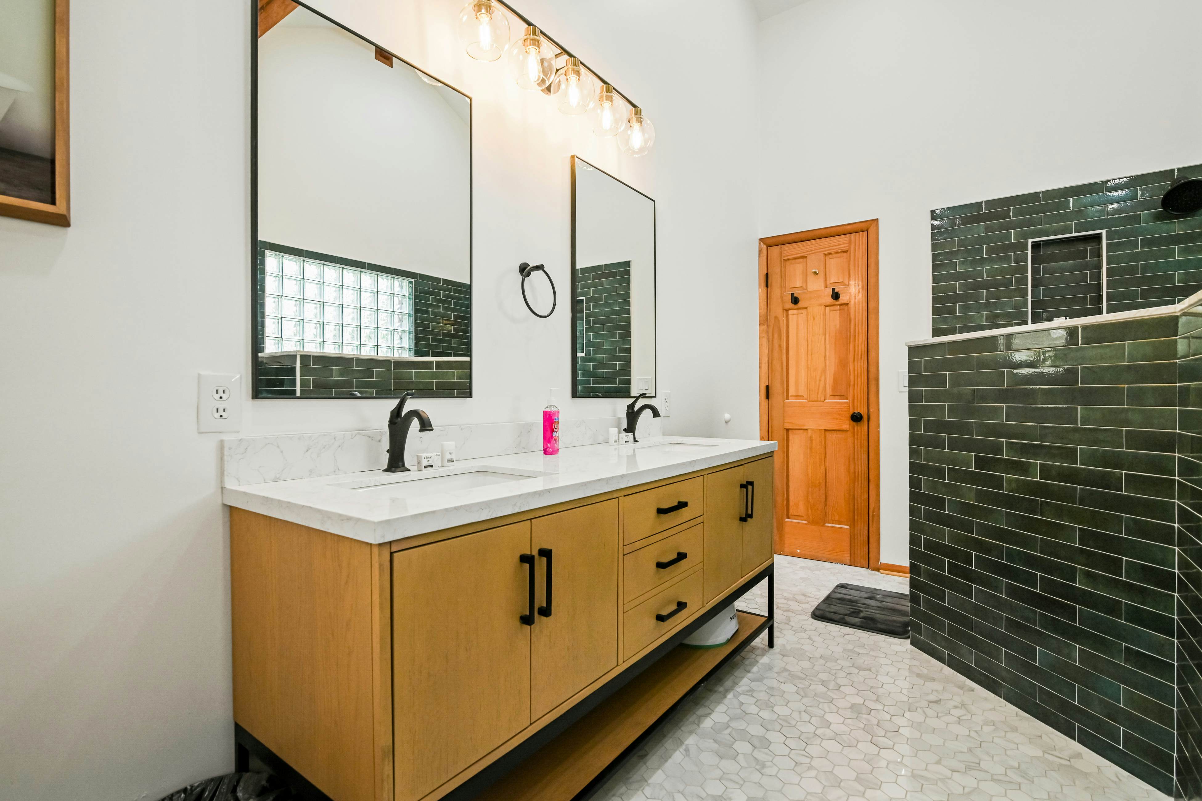 Blue Mountain Escape