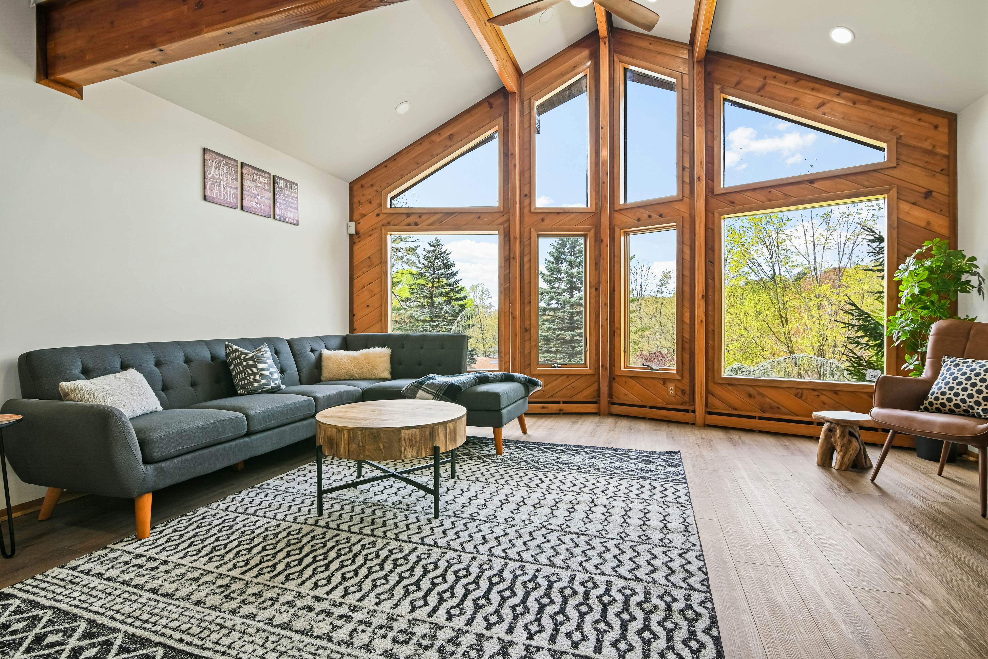 Blue Mountain Escape