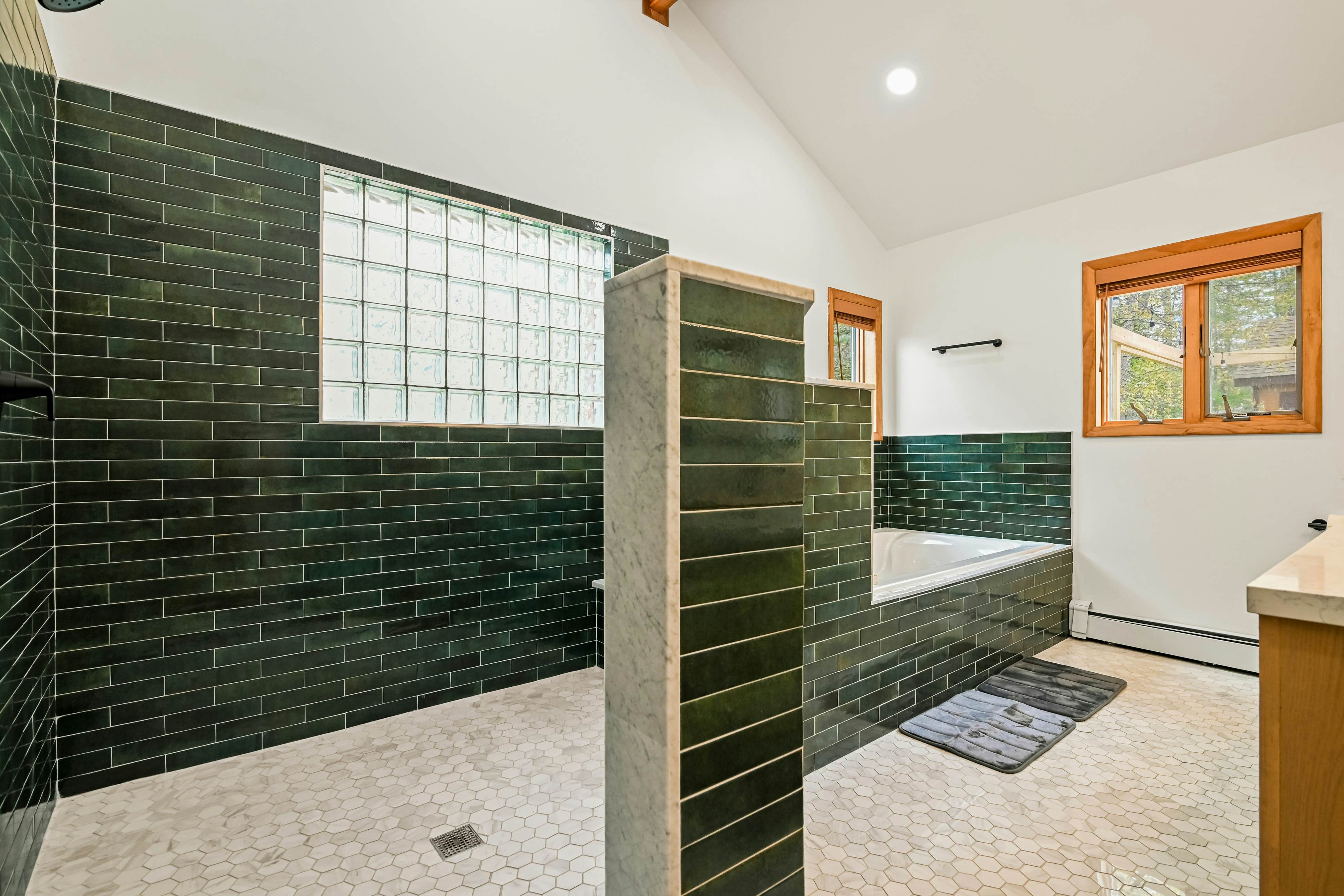 Blue Mountain Escape