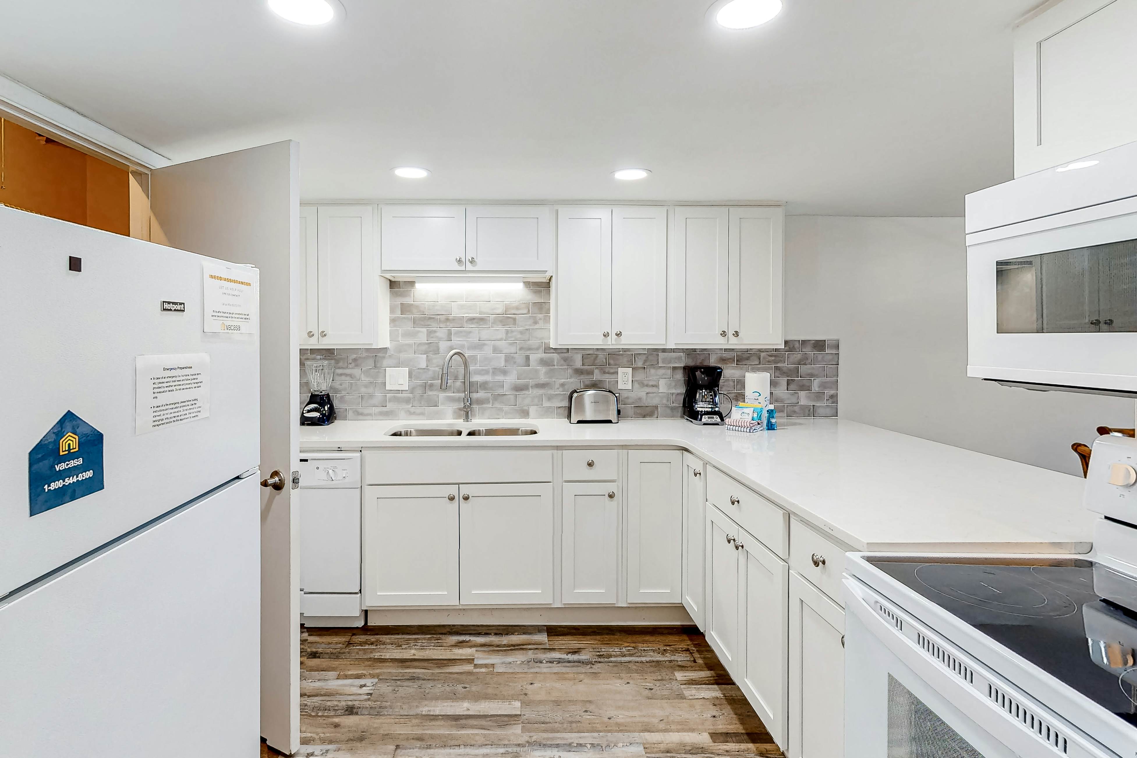 Pinnacle Port B3-506