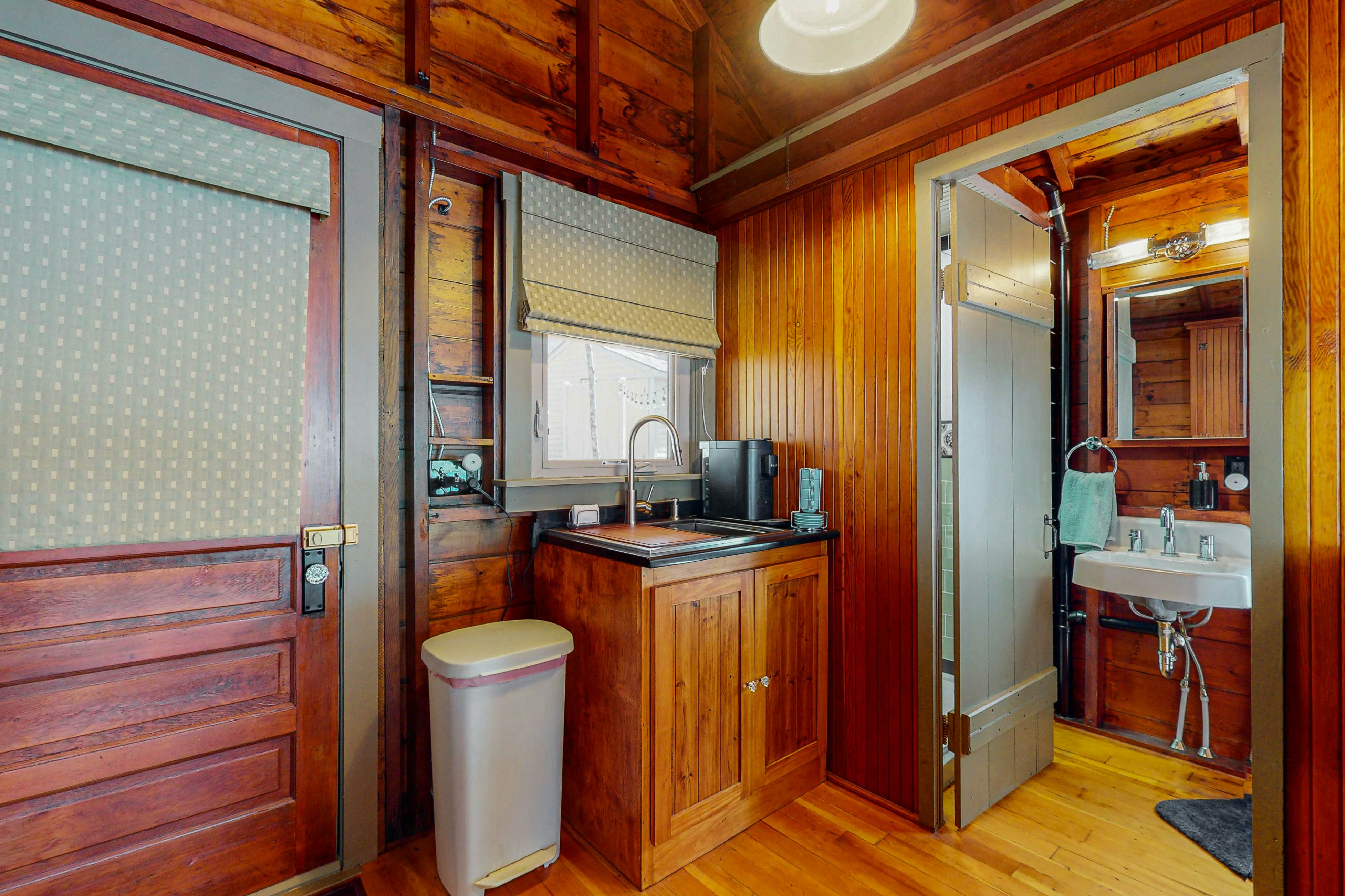 Waterfront Writer's Retreat 