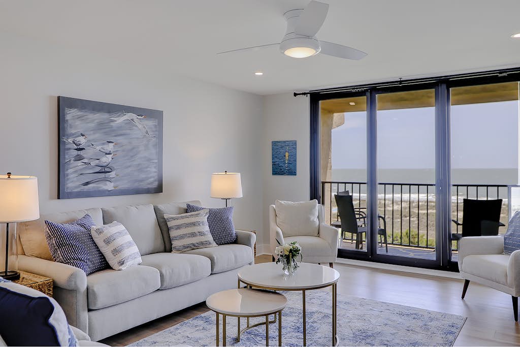 Beachfront escape with pools, hot tub, athletic courts, W/D, and central AC — Hilton Head, SC — vacation rental