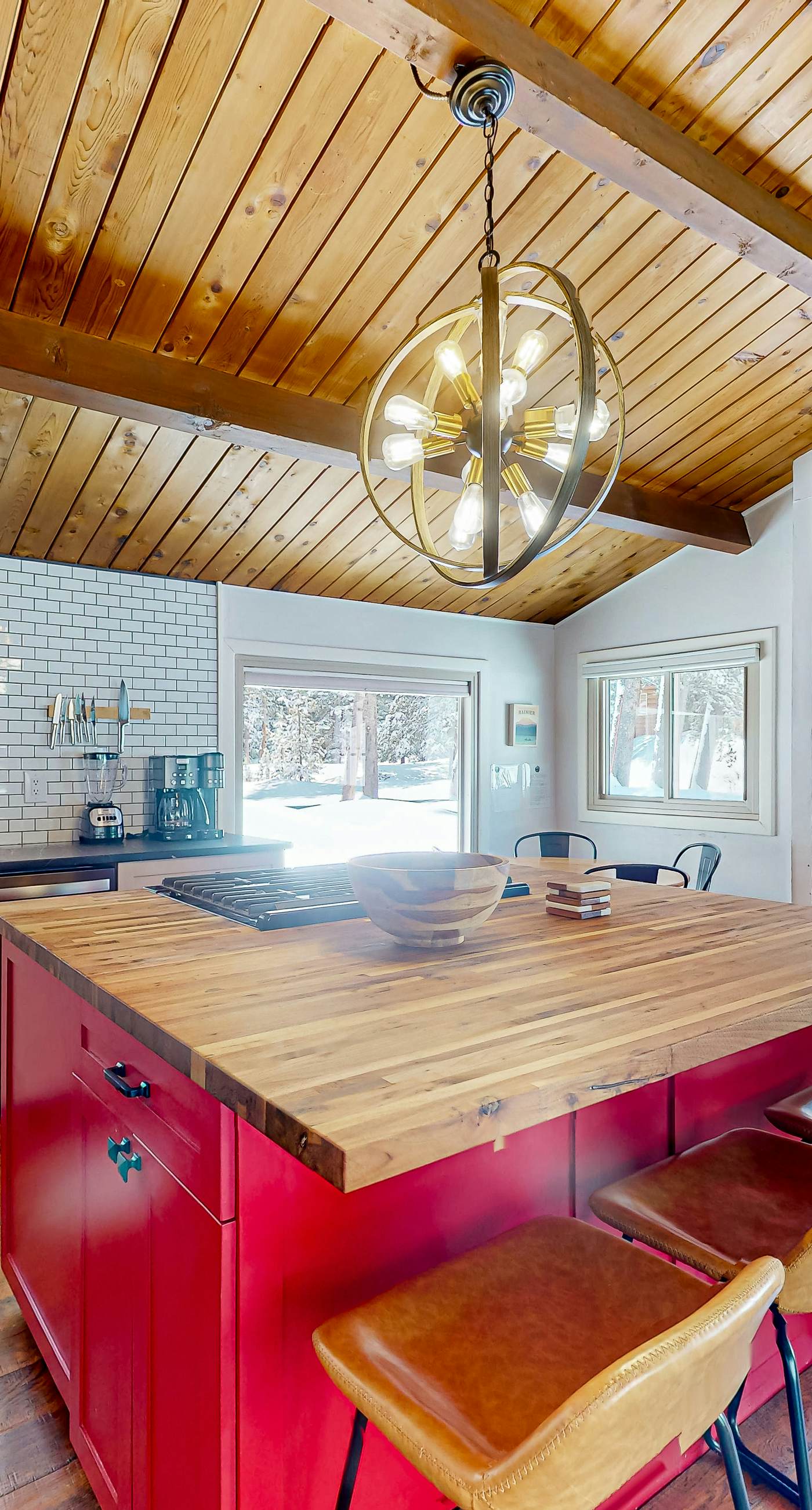 Fox Den-Mountain Luxe