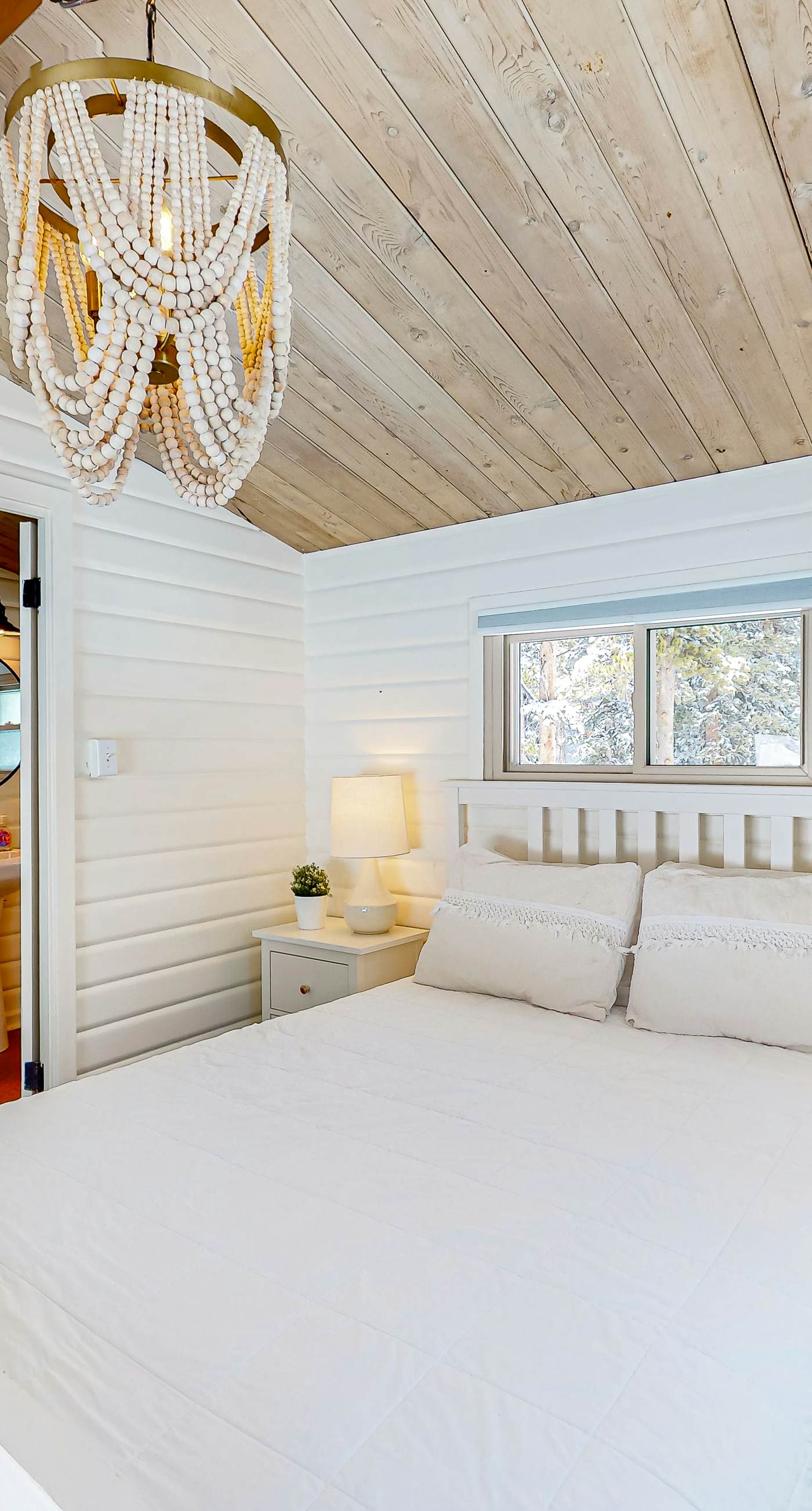 Fox Den-Mountain Luxe